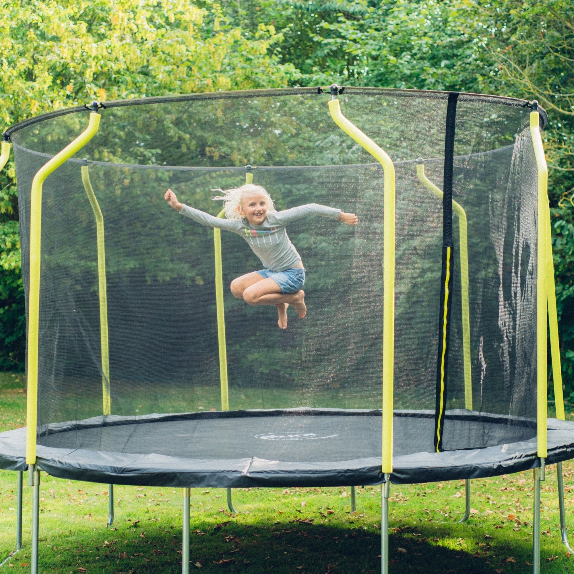 Plum 12ft Springsafe Jumper Trampoline with Enclosure, Safety Net and Foam Pad Protection, Stable Recreational Outdoor Toy with UV, Rust + Weather Protection, Suitable for Kids 6 Years and Above