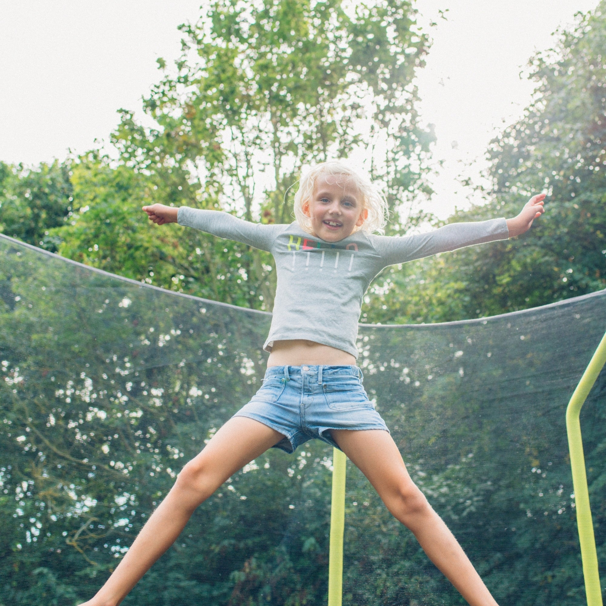 Plum 12ft Springsafe Jumper Trampoline with Enclosure, Safety Net and Foam Pad Protection, Stable Recreational Outdoor Toy with UV, Rust + Weather Protection, Suitable for Kids 6 Years and Above