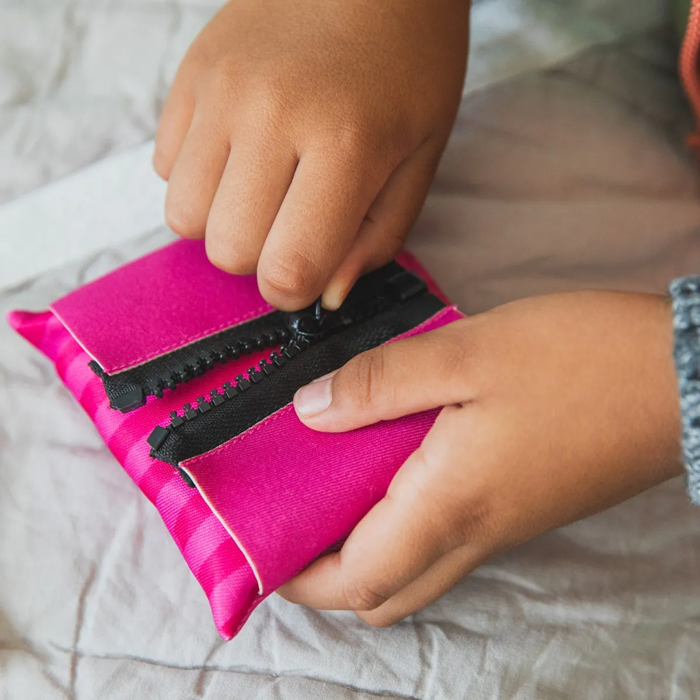 Educational Insights Dressing Skills Bean Bags – Hands-On Dressing & Fine Motor Learning Set (Ages 4+)