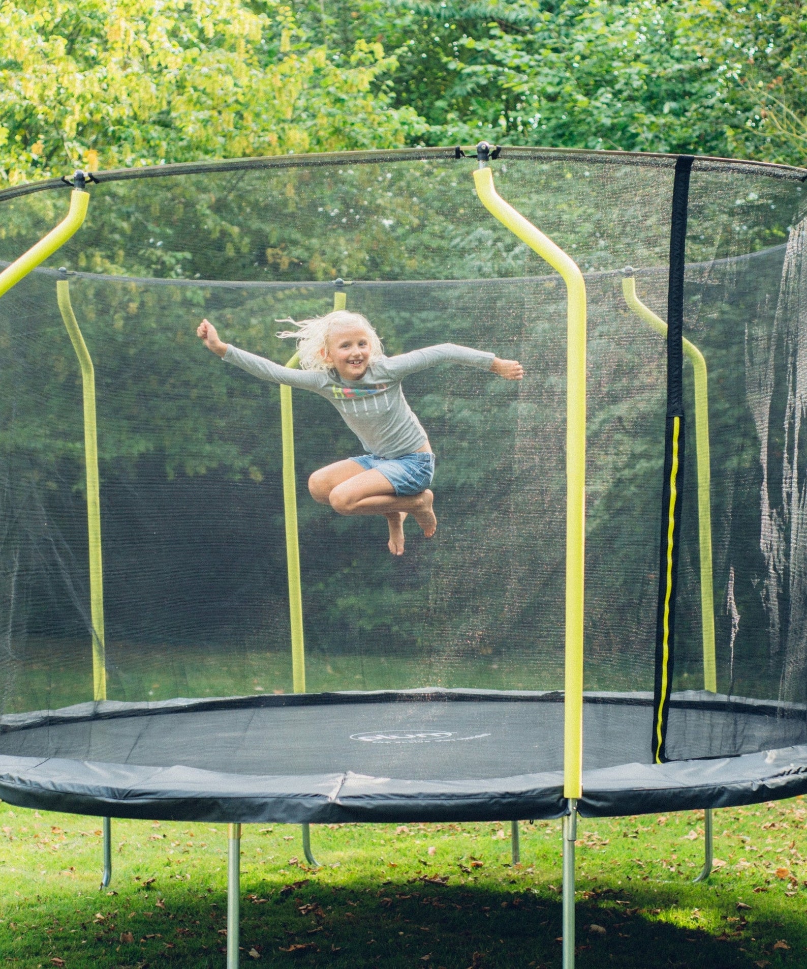 Plum 12ft Springsafe Jumper Trampoline with Enclosure, Safety Net and Foam Pad Protection, Stable Recreational Outdoor Toy with UV, Rust + Weather Protection, Suitable for Kids 6 Years and Above