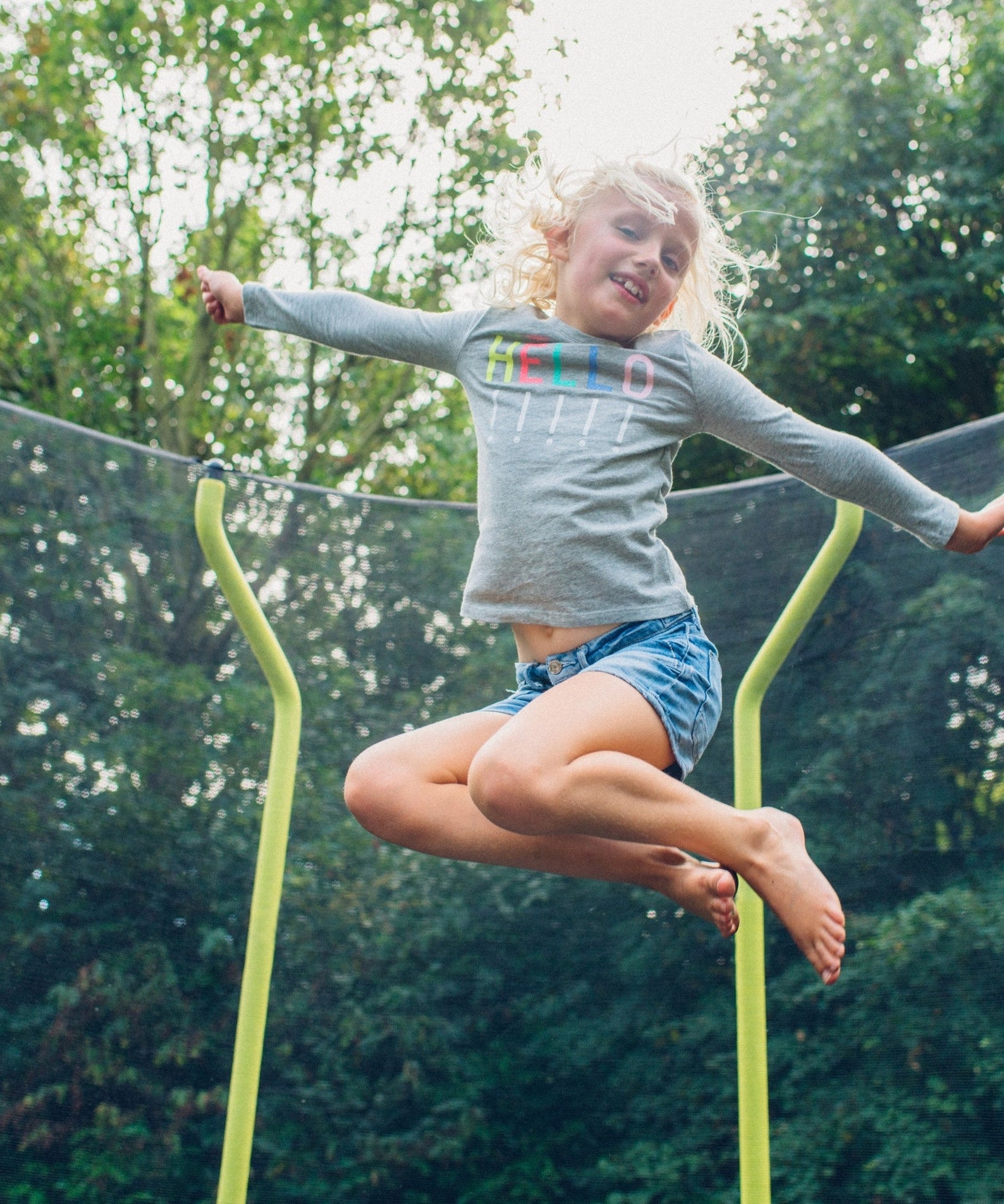 Plum 12ft Springsafe Jumper Trampoline with Enclosure, Safety Net and Foam Pad Protection, Stable Recreational Outdoor Toy with UV, Rust + Weather Protection, Suitable for Kids 6 Years and Above