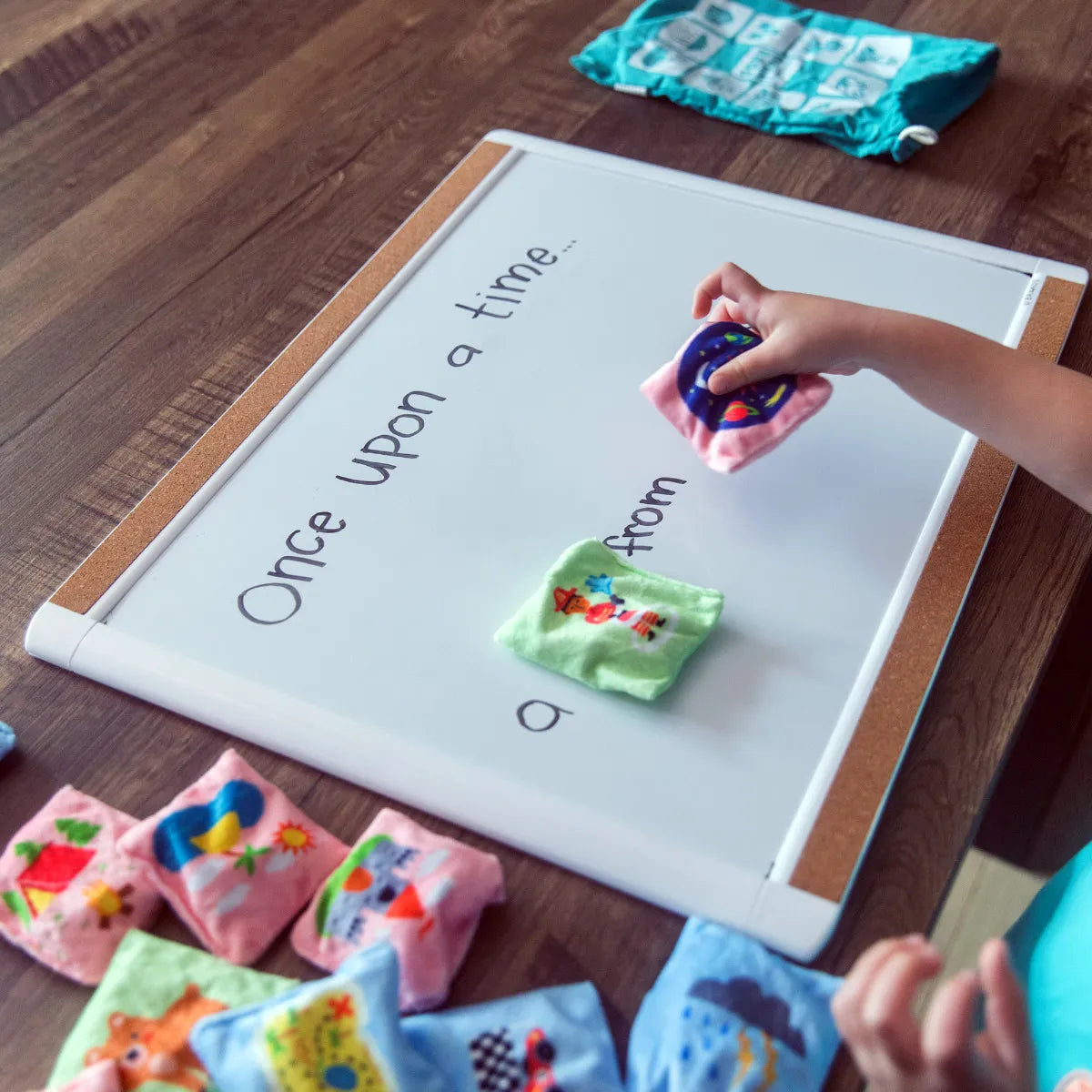 Educational Insights Storytelling Bean Bags – Creative Language & Early Literacy Game (24-Piece Set, Ages 3+)