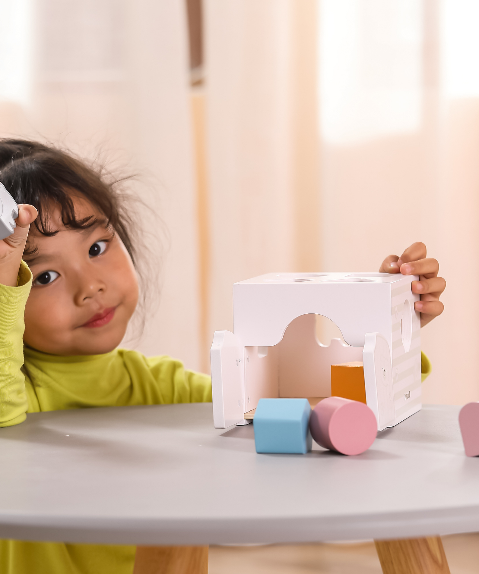 PolarB Shape Sorter with Music Blocks, 7 Wooden Pieces Including Animal Shapes, Mirror, and Sound Blocks, Educational Toy for Toddlers 18 Months+