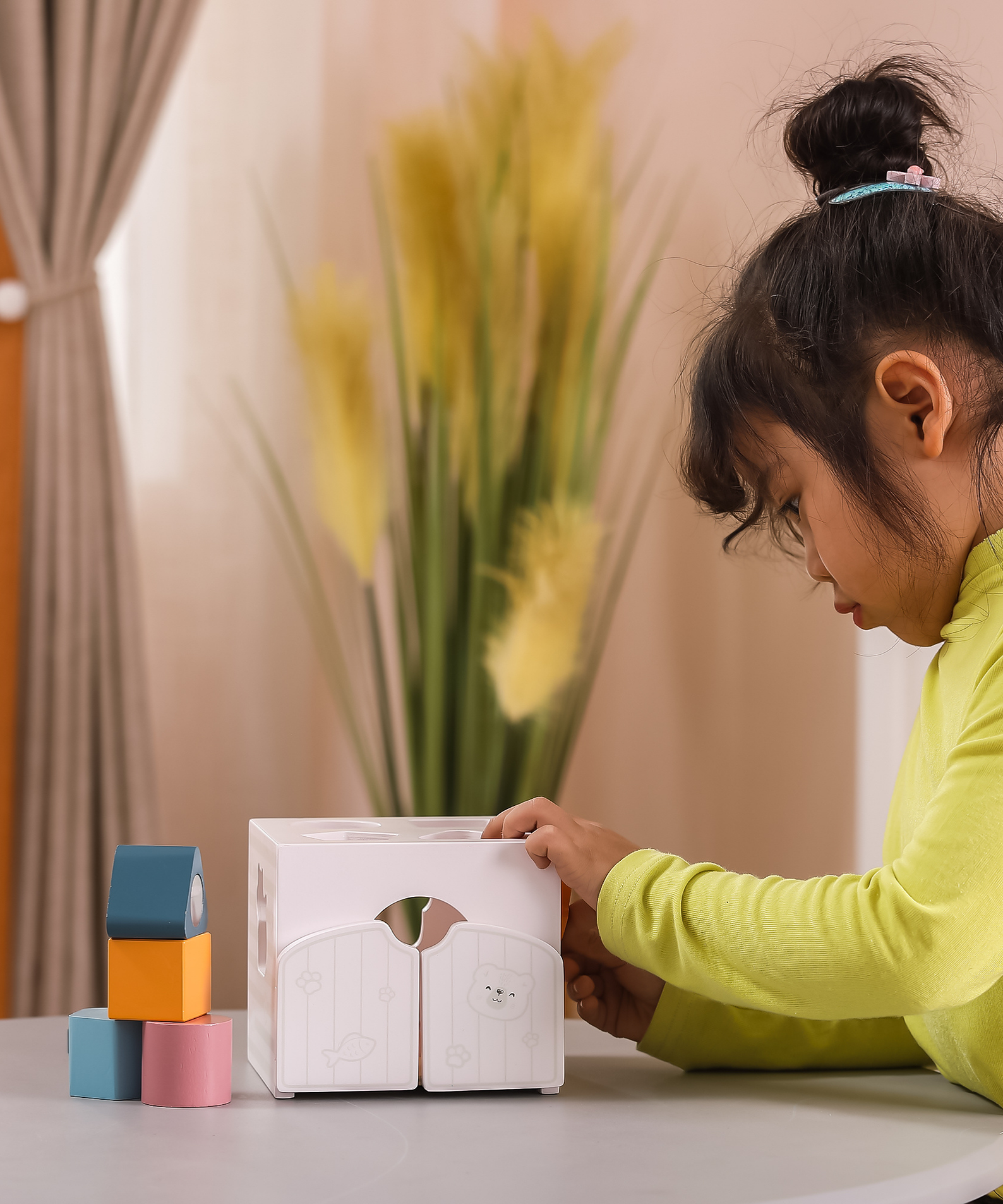 PolarB Shape Sorter with Music Blocks, 7 Wooden Pieces Including Animal Shapes, Mirror, and Sound Blocks, Educational Toy for Toddlers 18 Months+