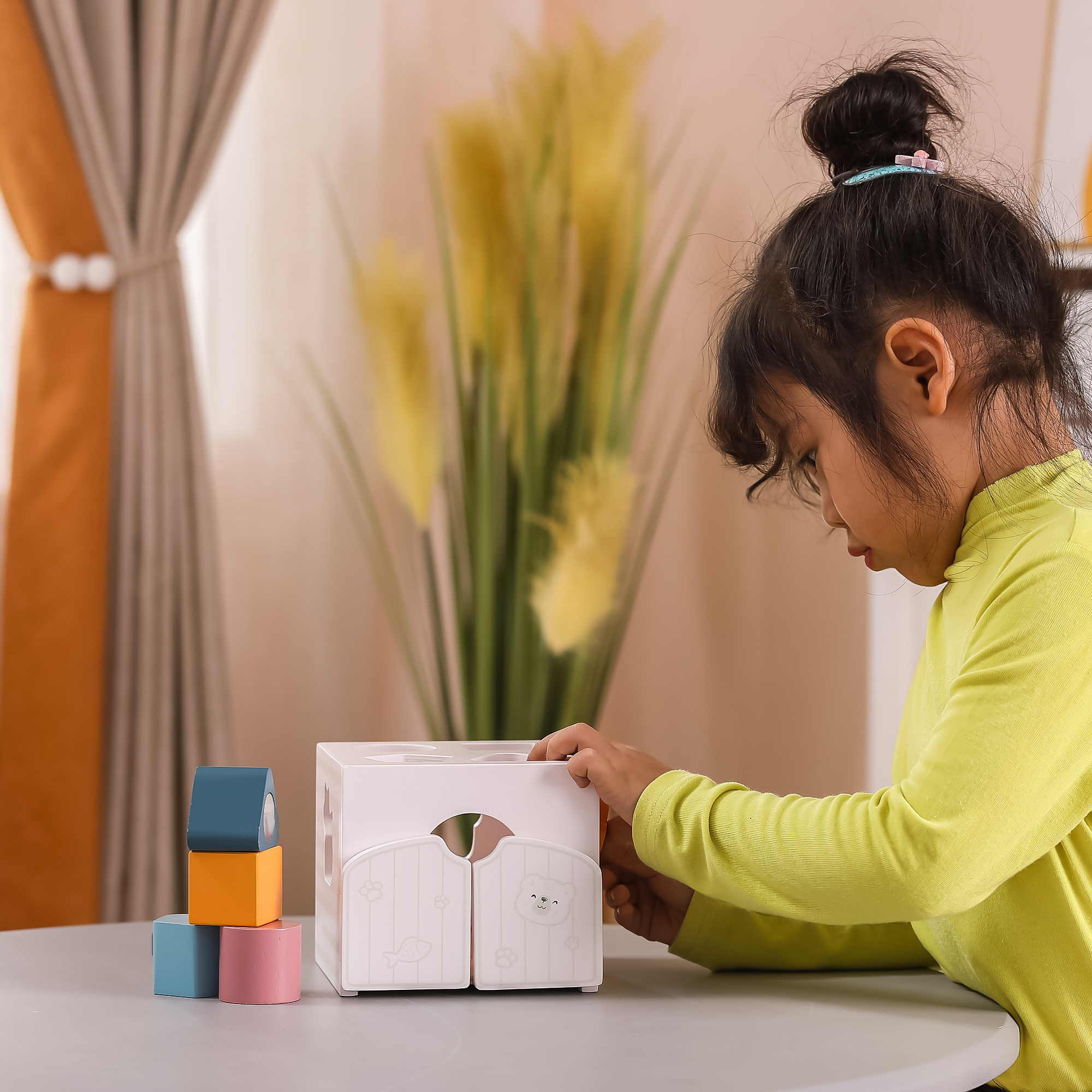 PolarB Shape Sorter with Music Blocks, 7 Wooden Pieces Including Animal Shapes, Mirror, and Sound Blocks, Educational Toy for Toddlers 18 Months+