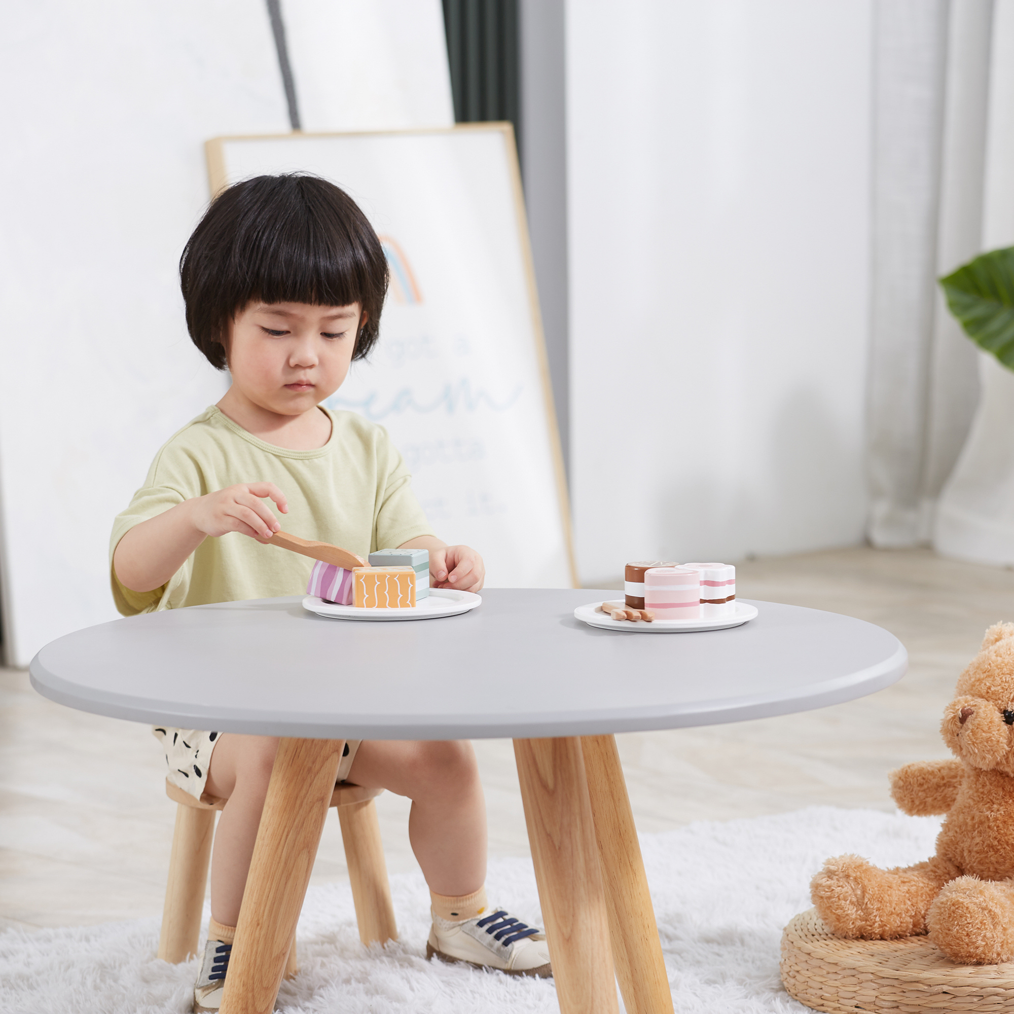 VIGA Wooden Polar Bear Cookies and Desserts Play Set, 6 Piece Pretend Food Toy for Kids 18 Months+, Montessori Kitchen Role Play