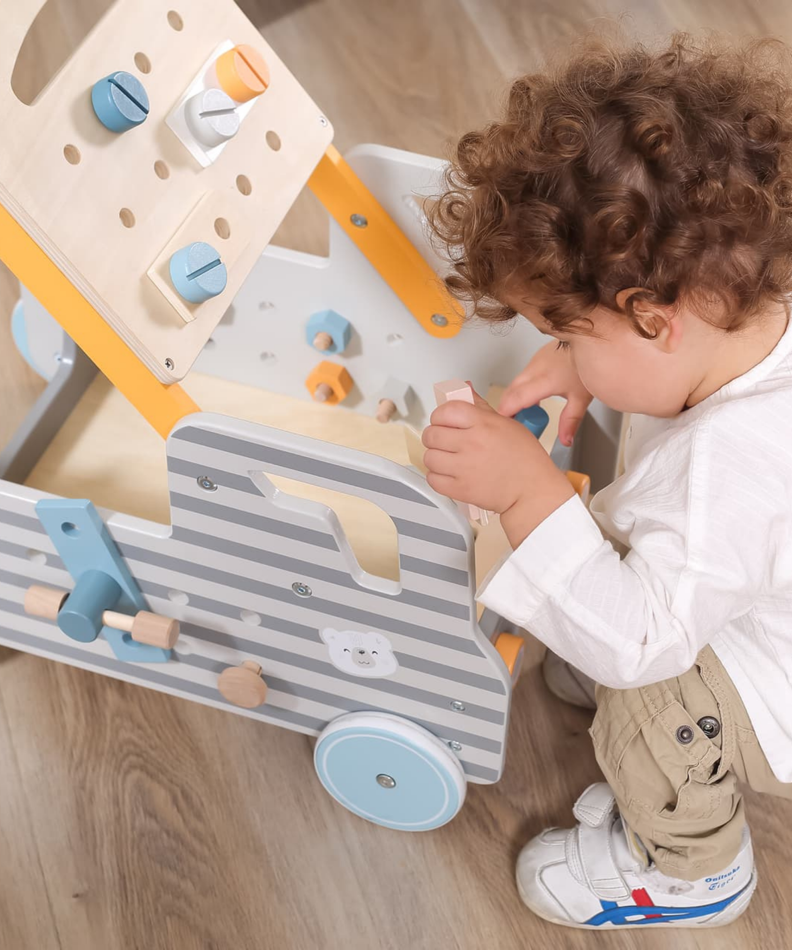 VIGA Wooden Truck Tool Bench, 2-in-1 Walker and Movable Tool Station with Accessories, Educational Construction and Role Play Toy for Kids 18 Months+