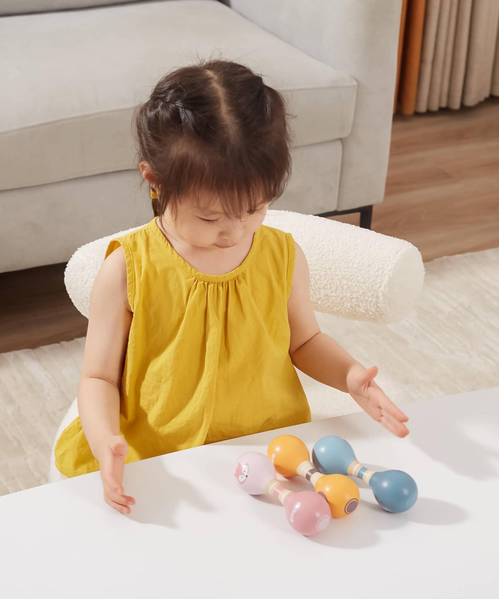 PolarB Wooden Double Maracas for Babies and Toddlers, Easy Grip Elephant Design, Early Musical Instrument, Safe and Non-Toxic, Suitable from 0m+