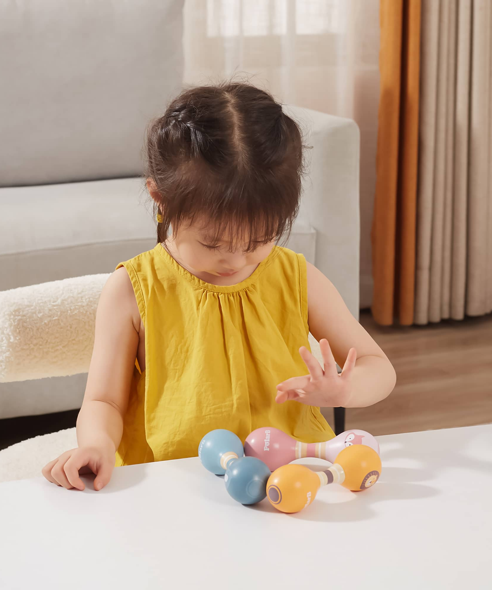 PolarB Wooden Double Maracas for Babies and Toddlers, Easy Grip Lion Design, Early Musical Instrument, Safe and Non-Toxic, Suitable from 0m+