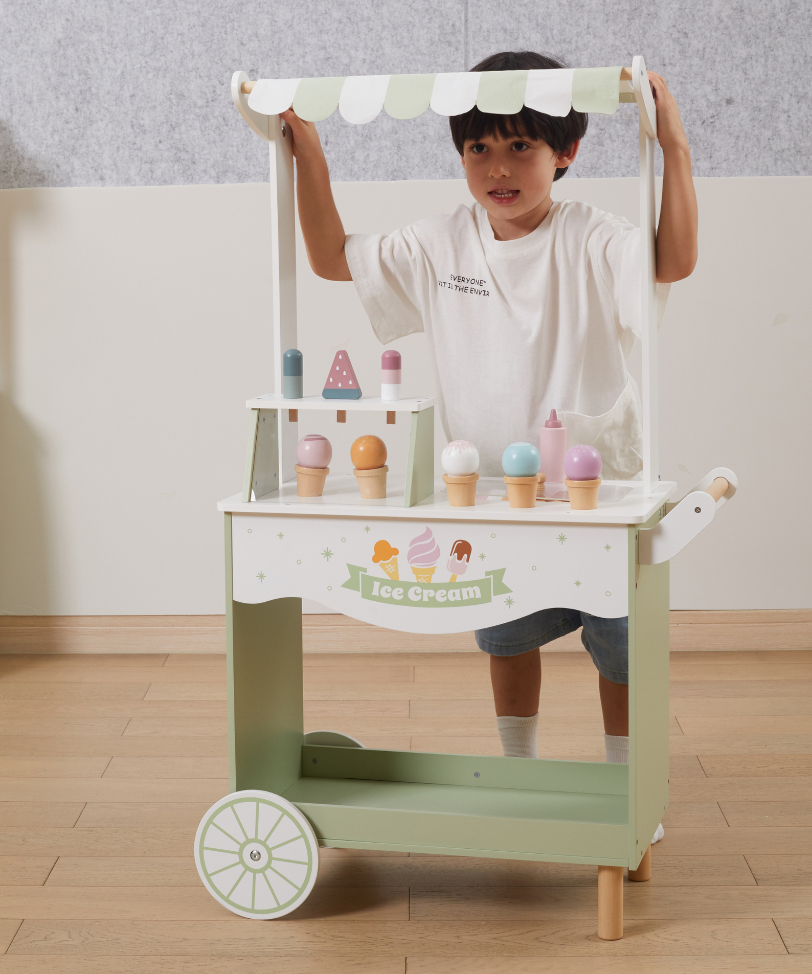 PolarB Wooden Ice Cream Cart, Large Pretend Play Trolley with Magnetic Scoop, Cones, Popsicles and Blackboard, Role Play Toy for Kids Ages 3+