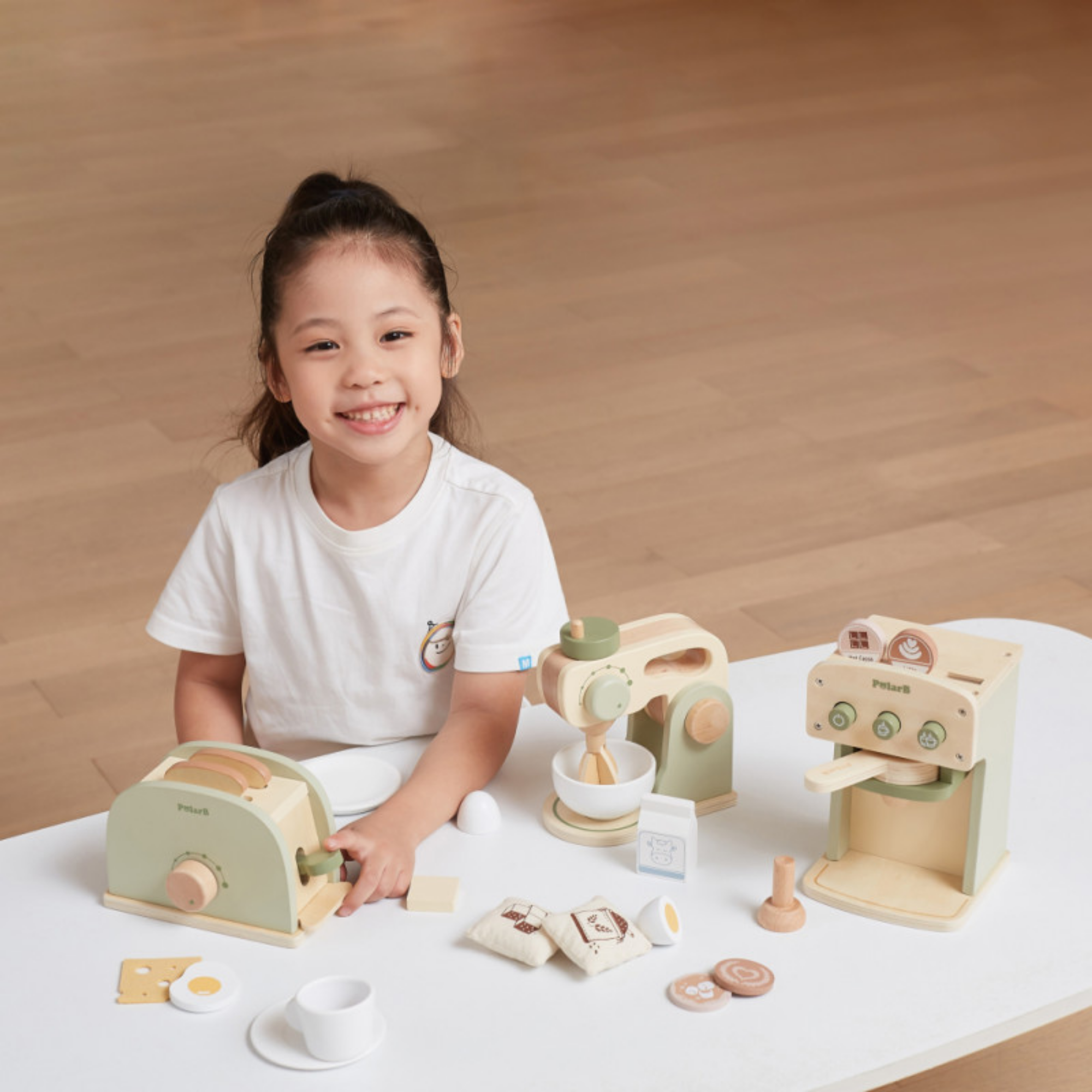 PolarB Wooden Toaster Set for Kids, Pretend Play Kitchen Toy with Bread, Egg, Cheese, Butter and Plate, Role Play Appliance for Children Ages 3 and Up