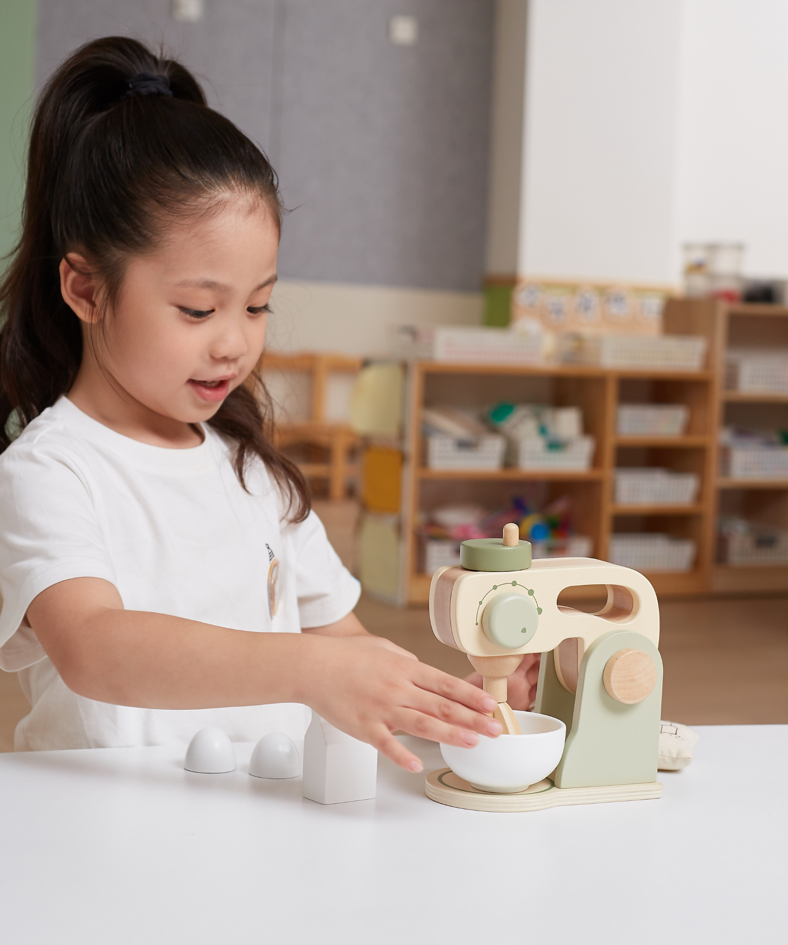 PolarB Wooden Kitchen Mixer Set for Kids, Pretend Play Baking Toy with Bowl, Egg, Milk, Flour and Sugar, Role Play Kitchen Appliance for Children Ages 3 and Up