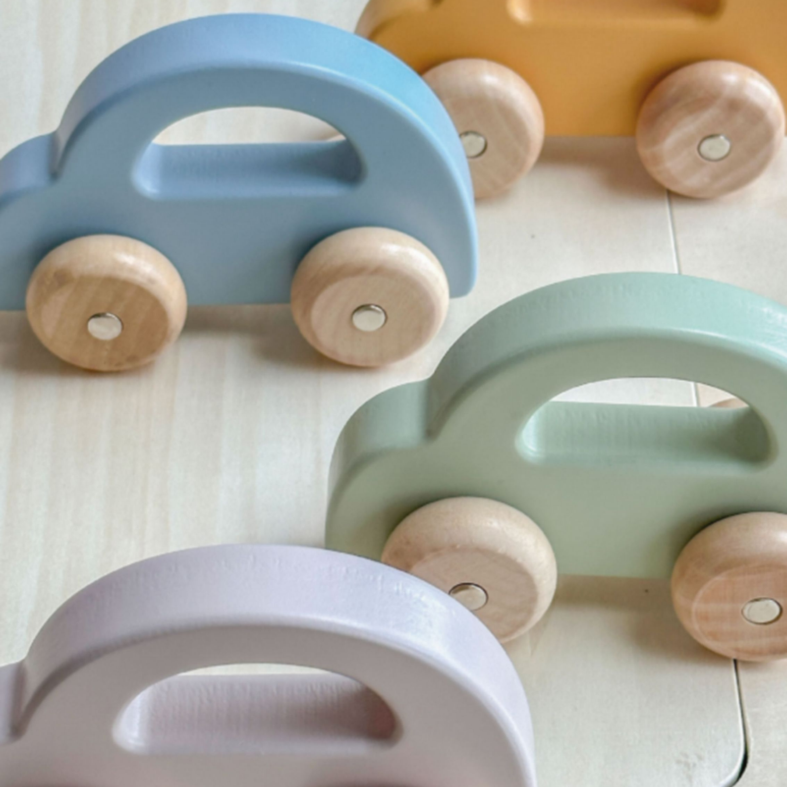 PolarB Wooden Car Push and Pull Toy for Babies, Montessori-Inspired Natural Wood Vehicle with Smooth Wheels, Pastel Tones, Safe for 6 Months and Up, Yellow