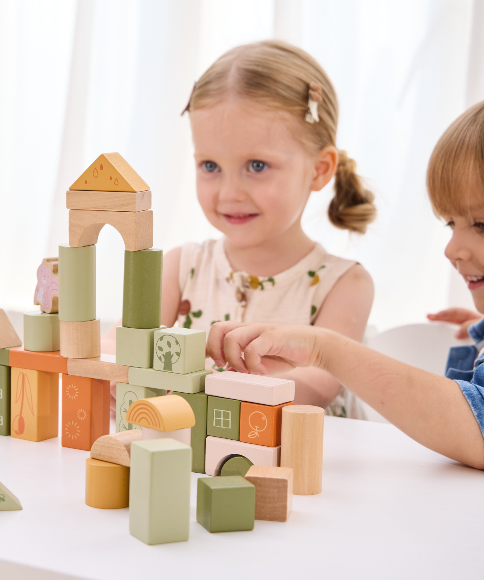 PolarB Wooden Blocks Set 50 Pieces, Green Forest Theme, Eco-Friendly Building and Stacking Toy for Toddlers, Includes Forest Animals and Shapes, Educational Toy for Kids 12 Months and Up