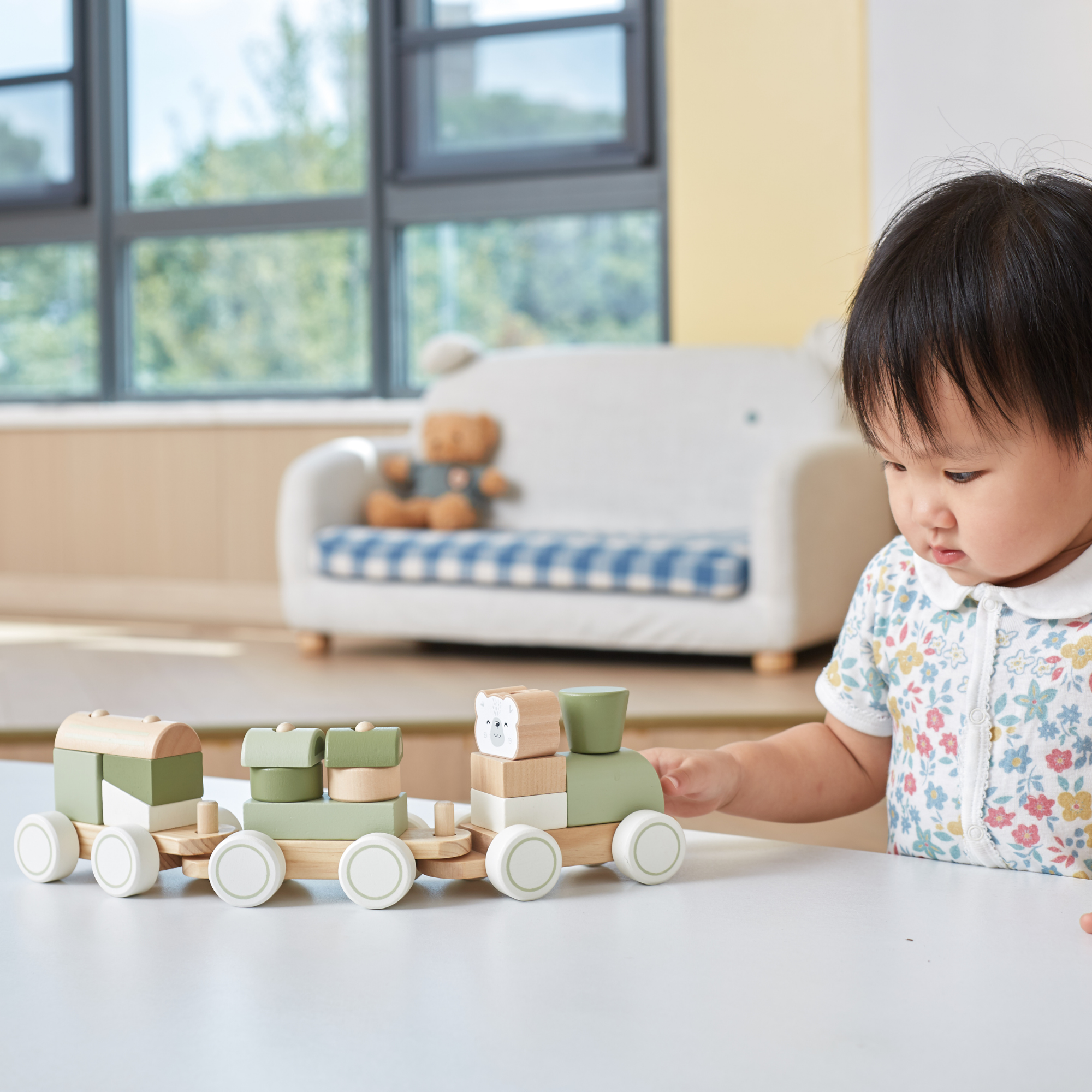 PolarB Wooden Stacking Train, Green, 2-in-1 Pull Toy and Shape Sorter, Educational Toy for Toddlers, Promotes Fine Motor Skills and Imaginative Play, Age 18 Months and Up