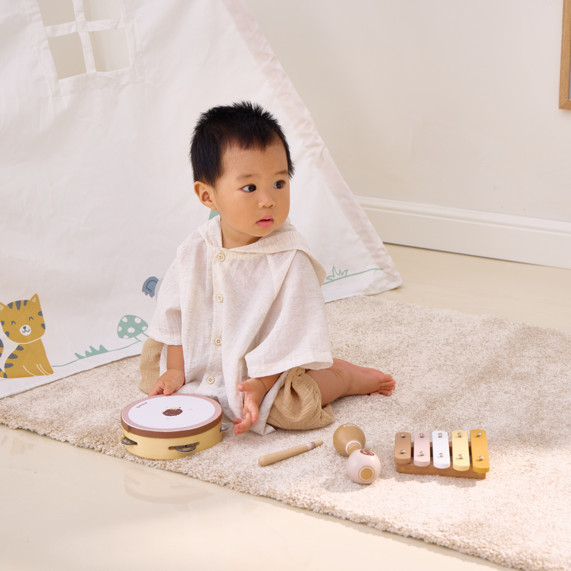 PolarB Hedgehog Wooden Music Set for Toddlers, Includes Tambourine, Maracas and Xylophone, Musical Instrument Toy Kit for Early Learning and Creative Play, 18 Months and Up