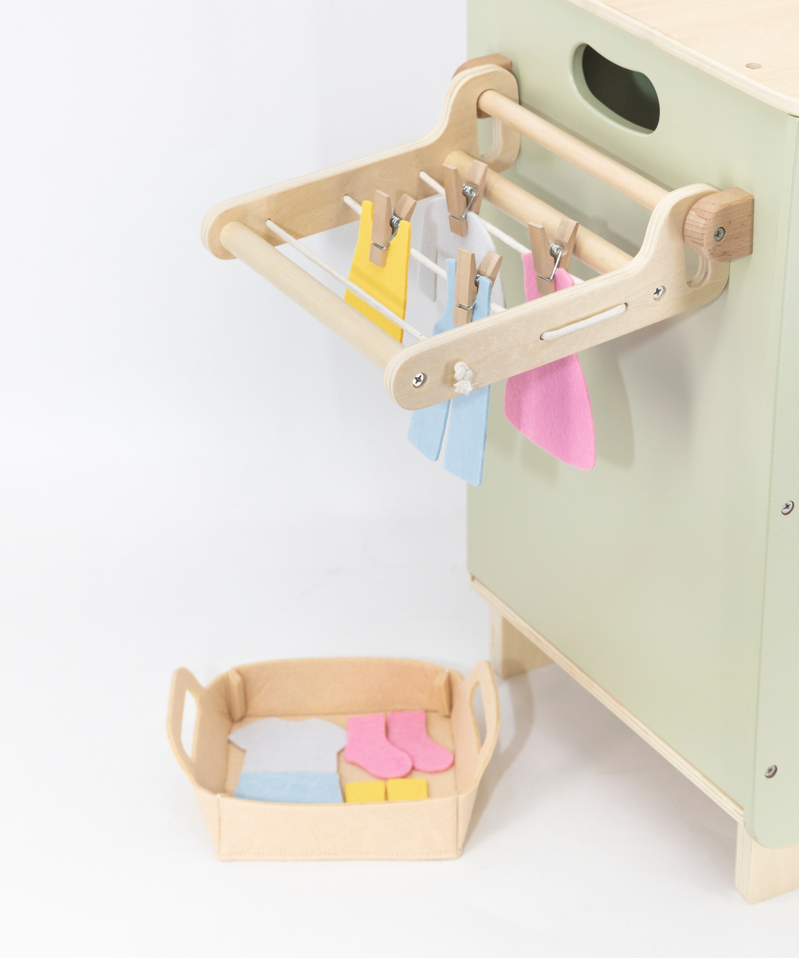 PolarB Wooden Washing Machine Play Set for Kids, Pretend Laundry Toy with Iron, Detergent, Basket, Clothes and Clips, Realistic Role Play for Toddlers and Children