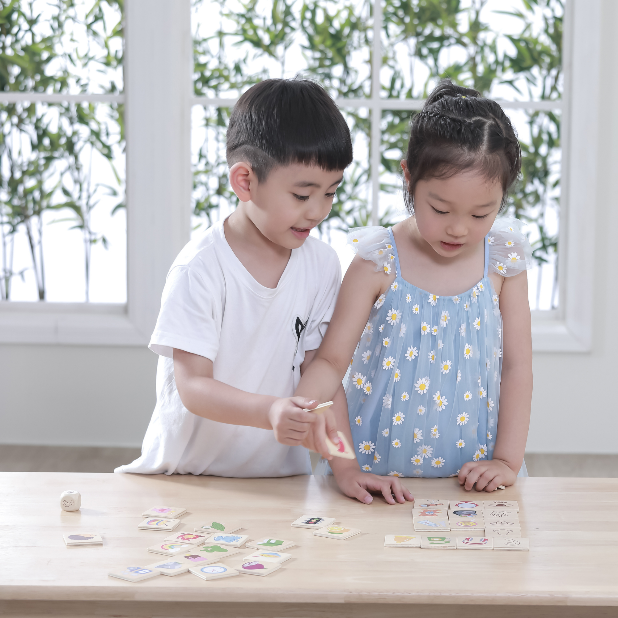 Viga Learning Senses, 35 Piece Mix & Match Puzzle, Montessori Wooden Toy, Develops Sensory, Cognitive & Fine Motor Skills, Non-Toxic & Eco-friendly Kids Educational Toy, for Boys & Girls 3Y+