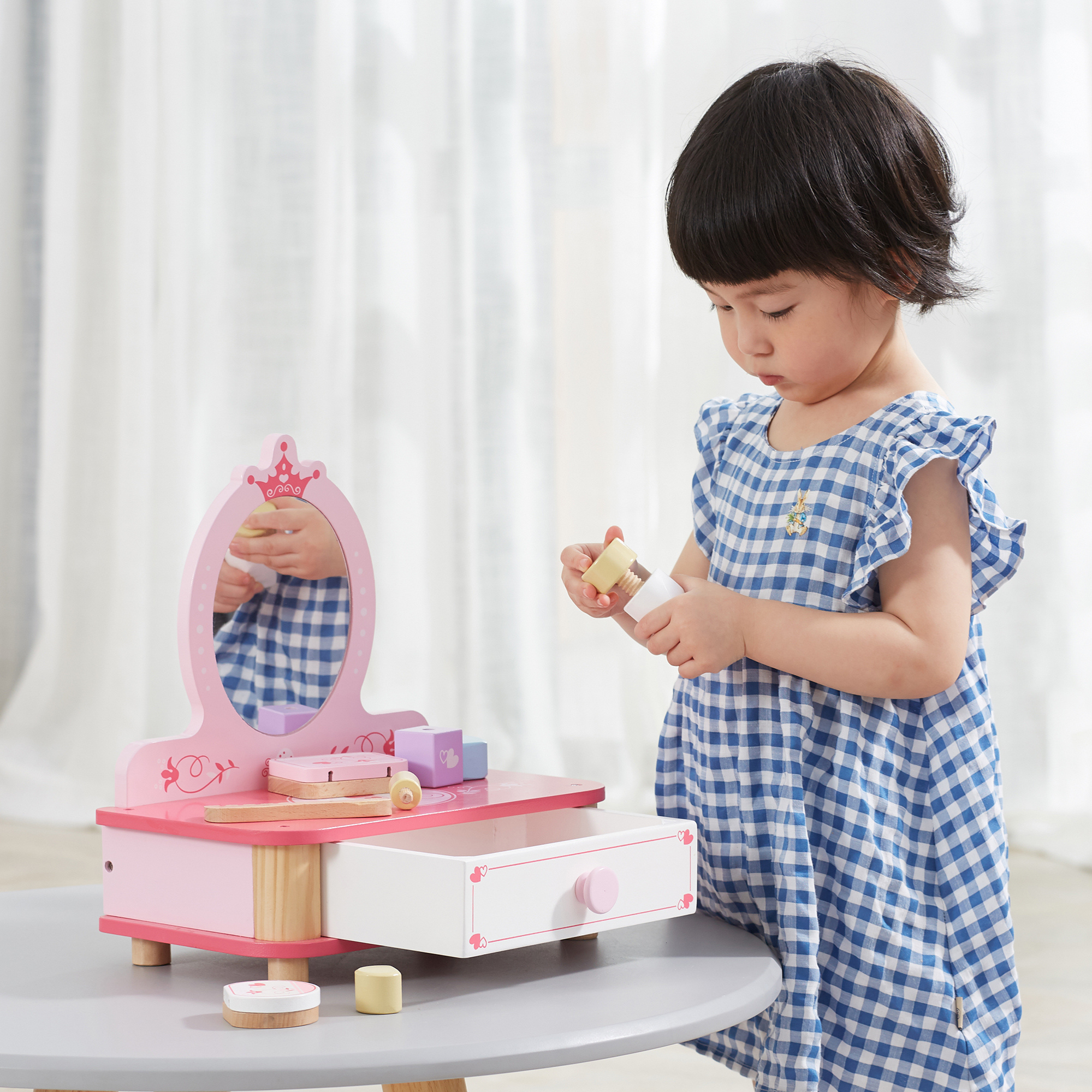 Viga Wooden Dressing Table with Mirror and Accessories  Pretend Play Make-Up Vanity for Kids  9-Piece Beauty Set  Ages 3 and Up