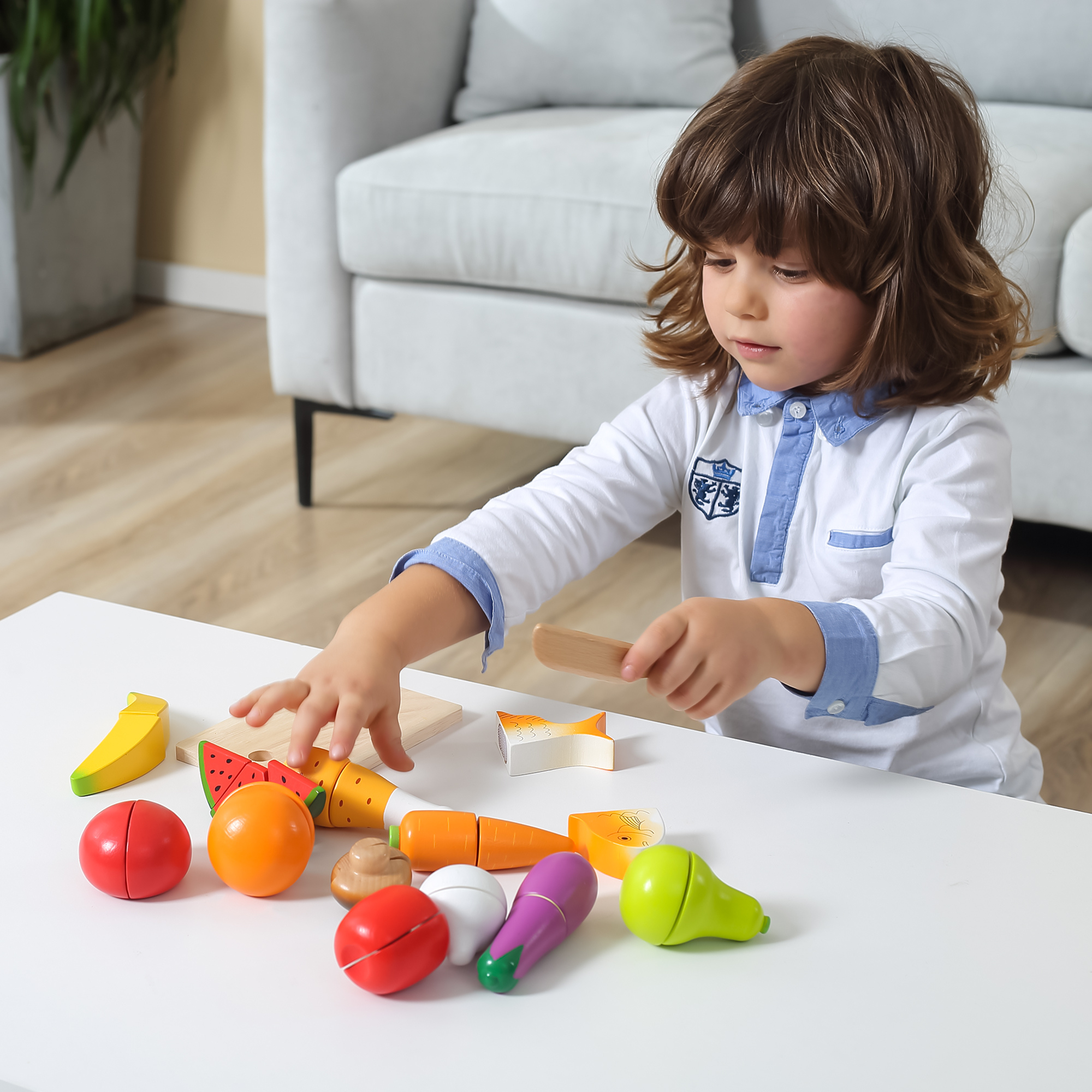 VIGA Little Chef Cutting Kit  Wooden Pretend Play Food Set for Kids Aged 18 Months and Up  Includes Knife, Cutting Board, Fruits, Vegetables, and Accessories