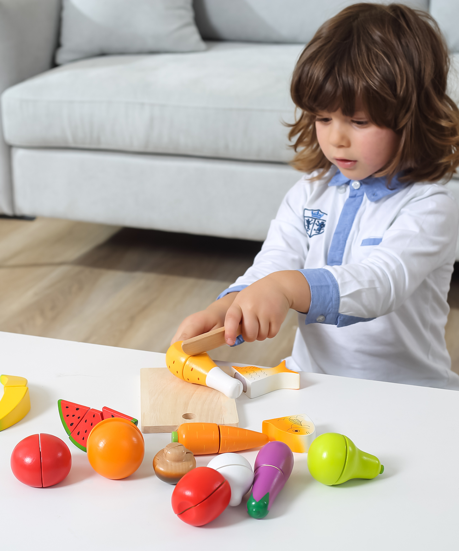 VIGA Little Chef Cutting Kit  Wooden Pretend Play Food Set for Kids Aged 18 Months and Up  Includes Knife, Cutting Board, Fruits, Vegetables, and Accessories