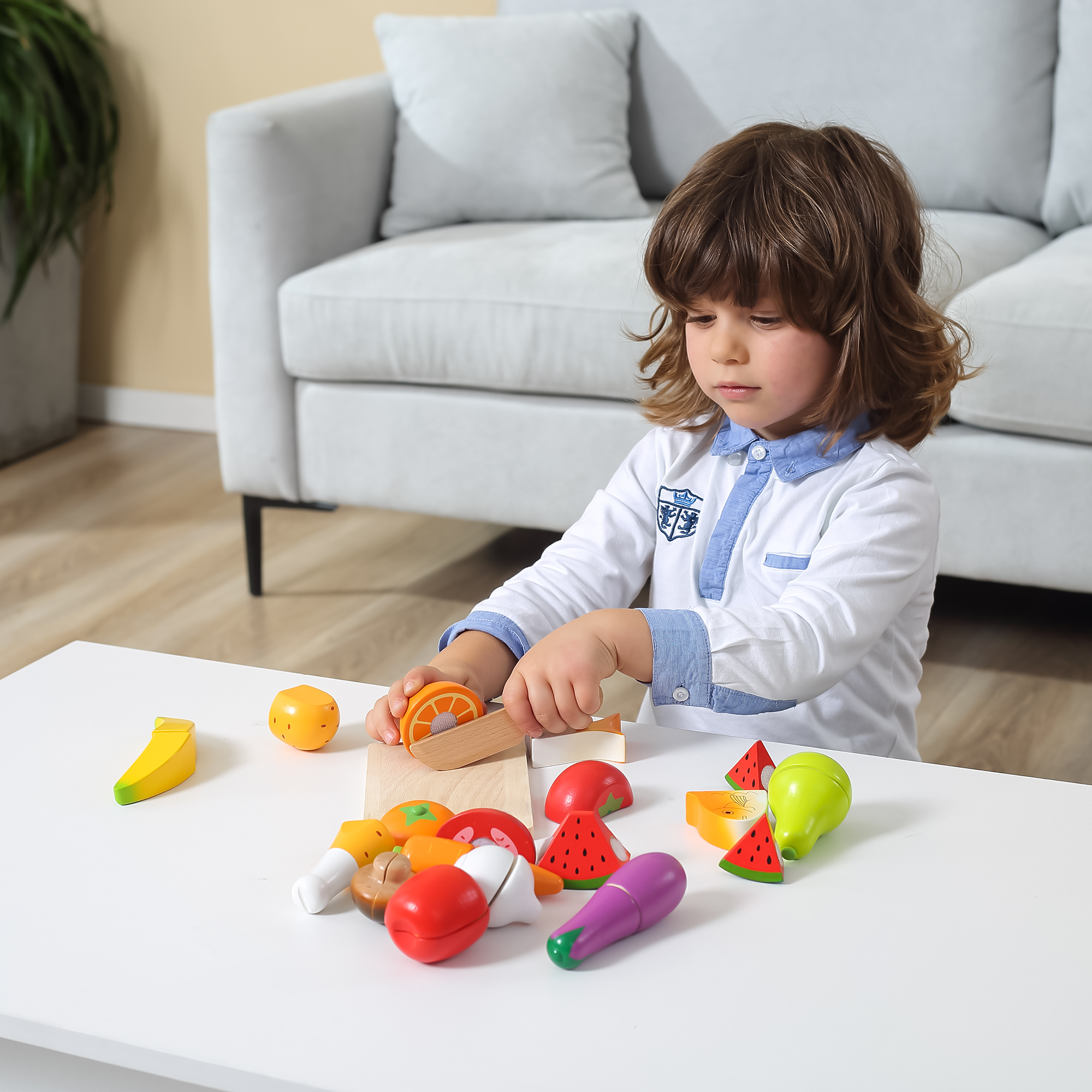 VIGA Little Chef Cutting Kit  Wooden Pretend Play Food Set for Kids Aged 18 Months and Up  Includes Knife, Cutting Board, Fruits, Vegetables, and Accessories