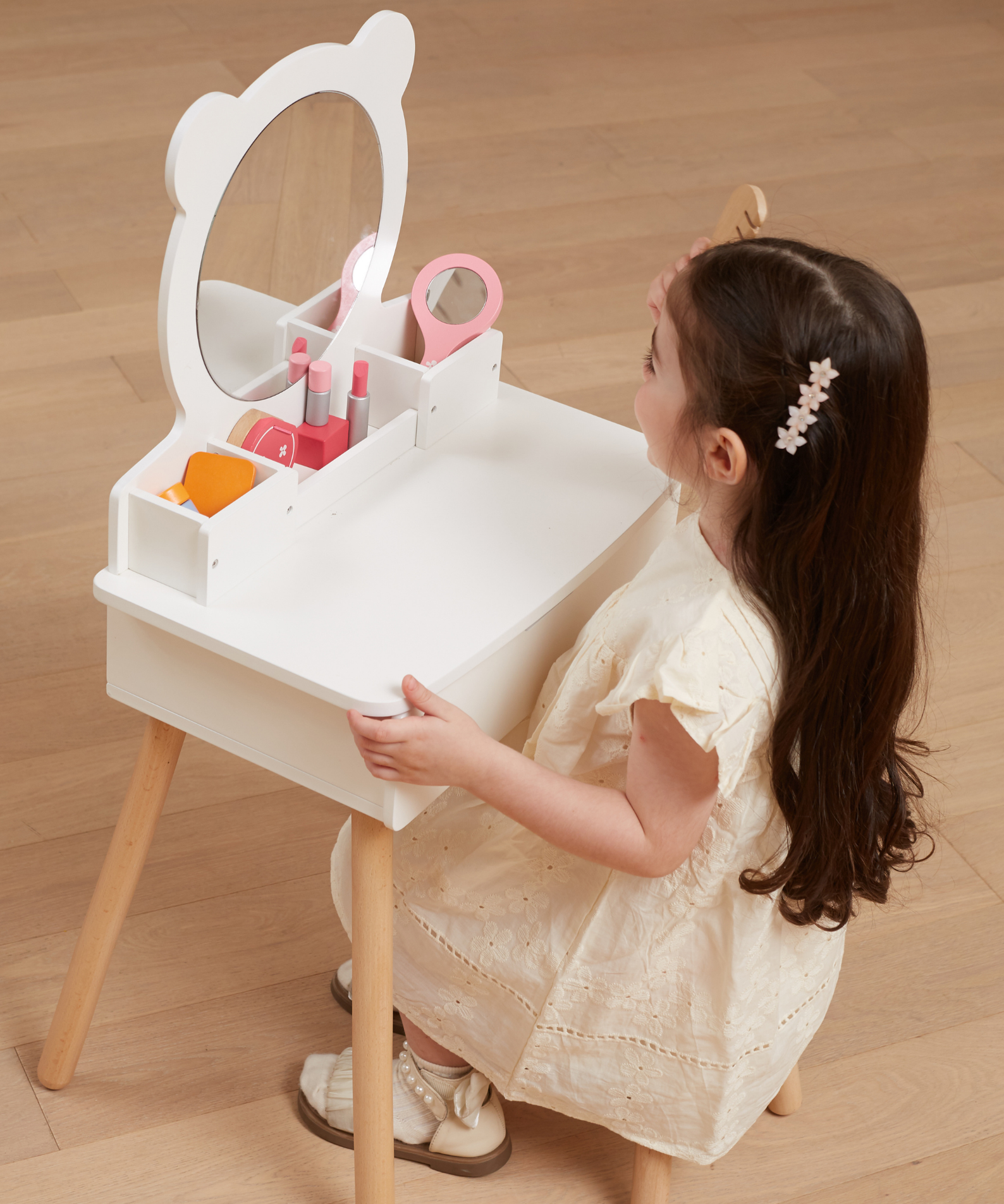 VIGA Wooden Dressing Table for Kids Aged 3 and Up  Includes Chair, Mirror, and Storage Drawer  Pretend Play Vanity for Creative Roleplay