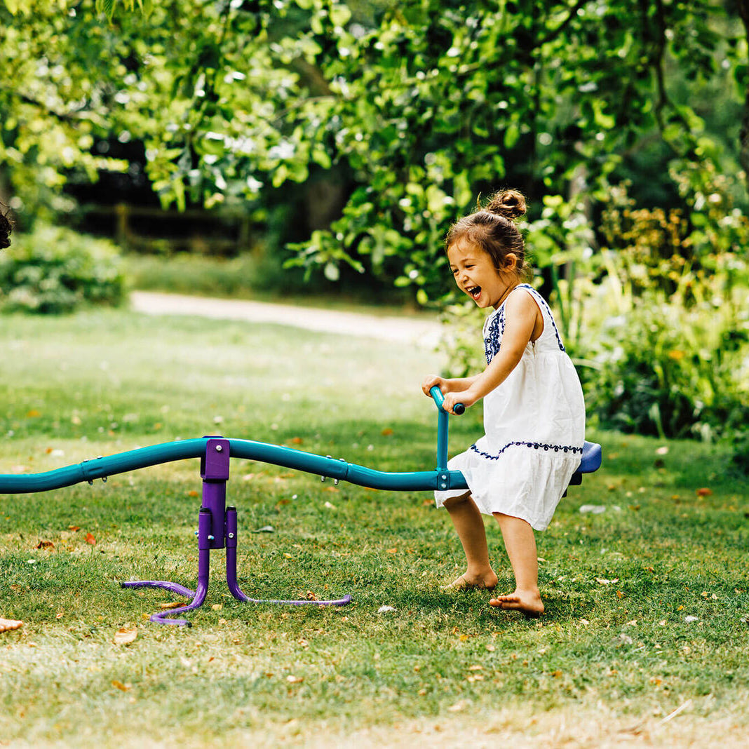 Plum Rotating Metal See Saw, 360° Rotation, Easy to Assemble Sturdy Metal Frame Design with 50kg Maximum Weight Capacity, Outdoor Toy Suitable for Children both Boys and Girls Aged 3 years and Above
