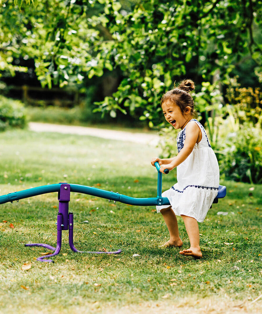 Plum Rotating Metal See Saw, 360° Rotation, Easy to Assemble Sturdy Metal Frame Design with 50kg Maximum Weight Capacity, Outdoor Toy Suitable for Children both Boys and Girls Aged 3 years and Above