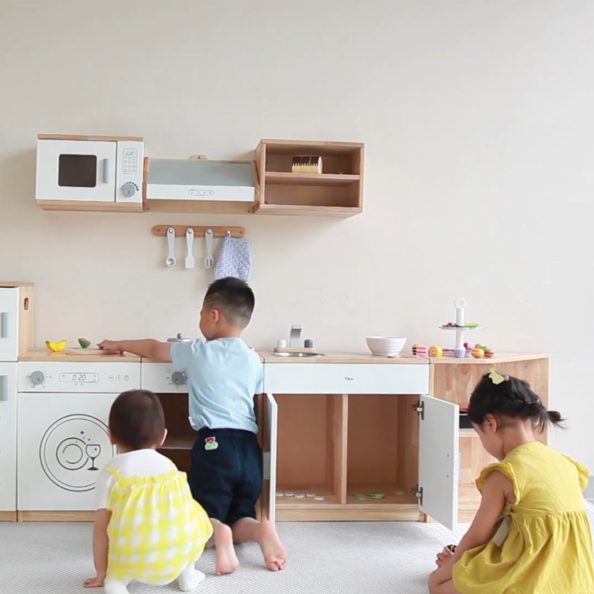 VIGA Wooden White Kitchen Sink  Pretend Play Roleplay Toy for Kids  Modern Wooden Playset for Early Learning and Imaginative Play