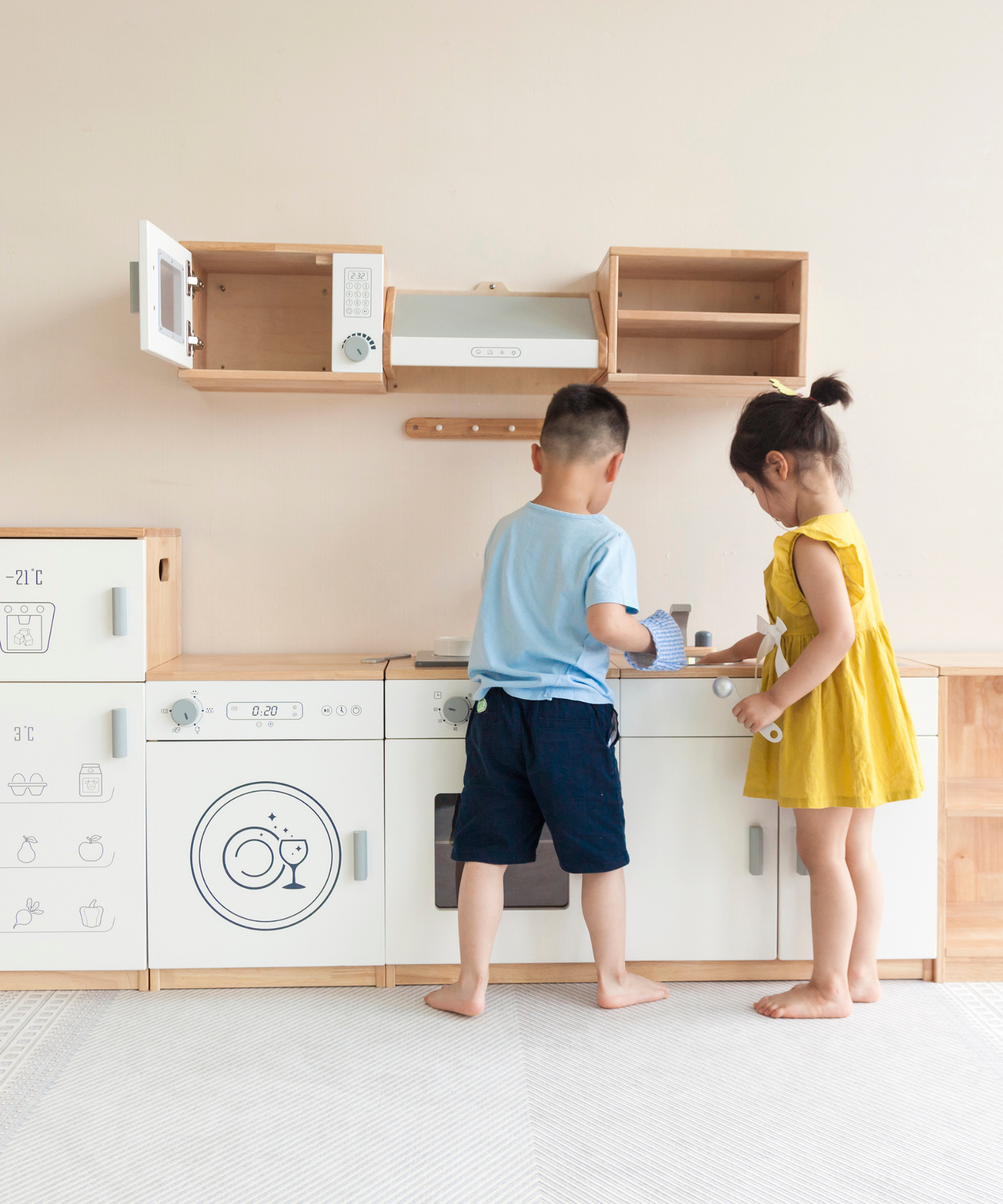 VIGA Wooden White Kitchen Sink  Pretend Play Roleplay Toy for Kids  Modern Wooden Playset for Early Learning and Imaginative Play