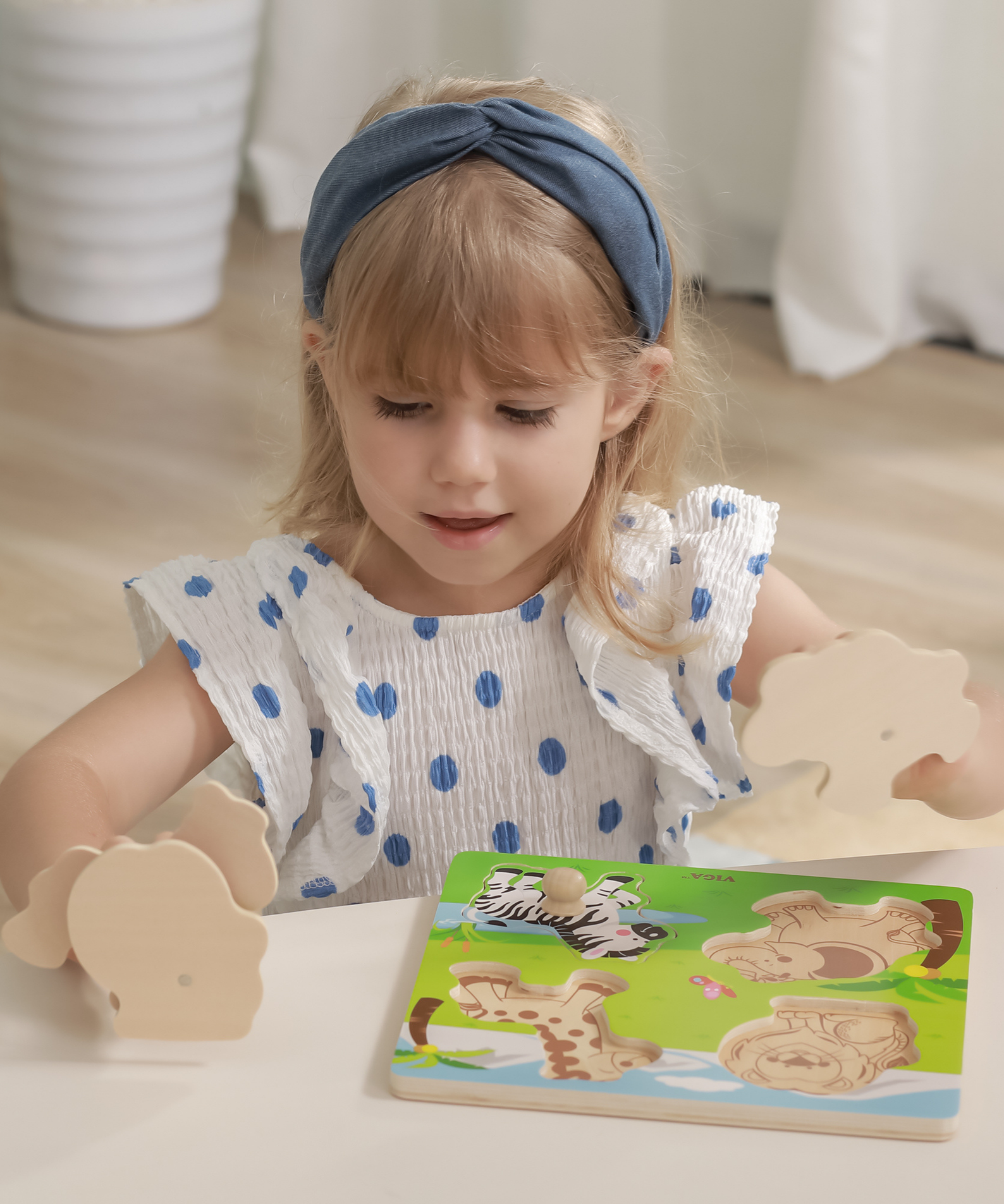 Viga Wild Animals, 4 Piece Knob Puzzle, Montessori Wooden Toy, Develops Sensory, Cognitive & Fine Motor Skills, Non-Toxic & Eco-friendly Kids Educational Toy, Suitable for Boys and Girls Aged 12m+