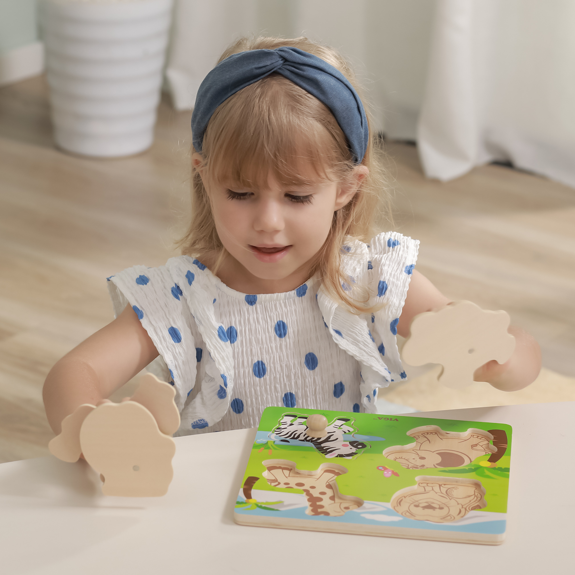 Viga Wild Animals, 4 Piece Knob Puzzle, Montessori Wooden Toy, Develops Sensory, Cognitive & Fine Motor Skills, Non-Toxic & Eco-friendly Kids Educational Toy, Suitable for Boys and Girls Aged 12m+