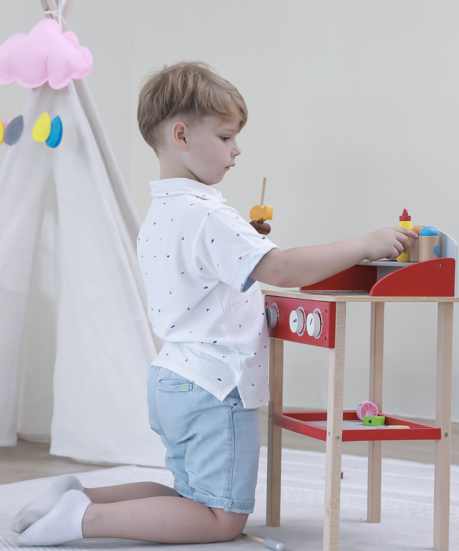 VIGA Wooden Standing BBQ Pretend Play Set for Kids  Age 3 to 6 Years