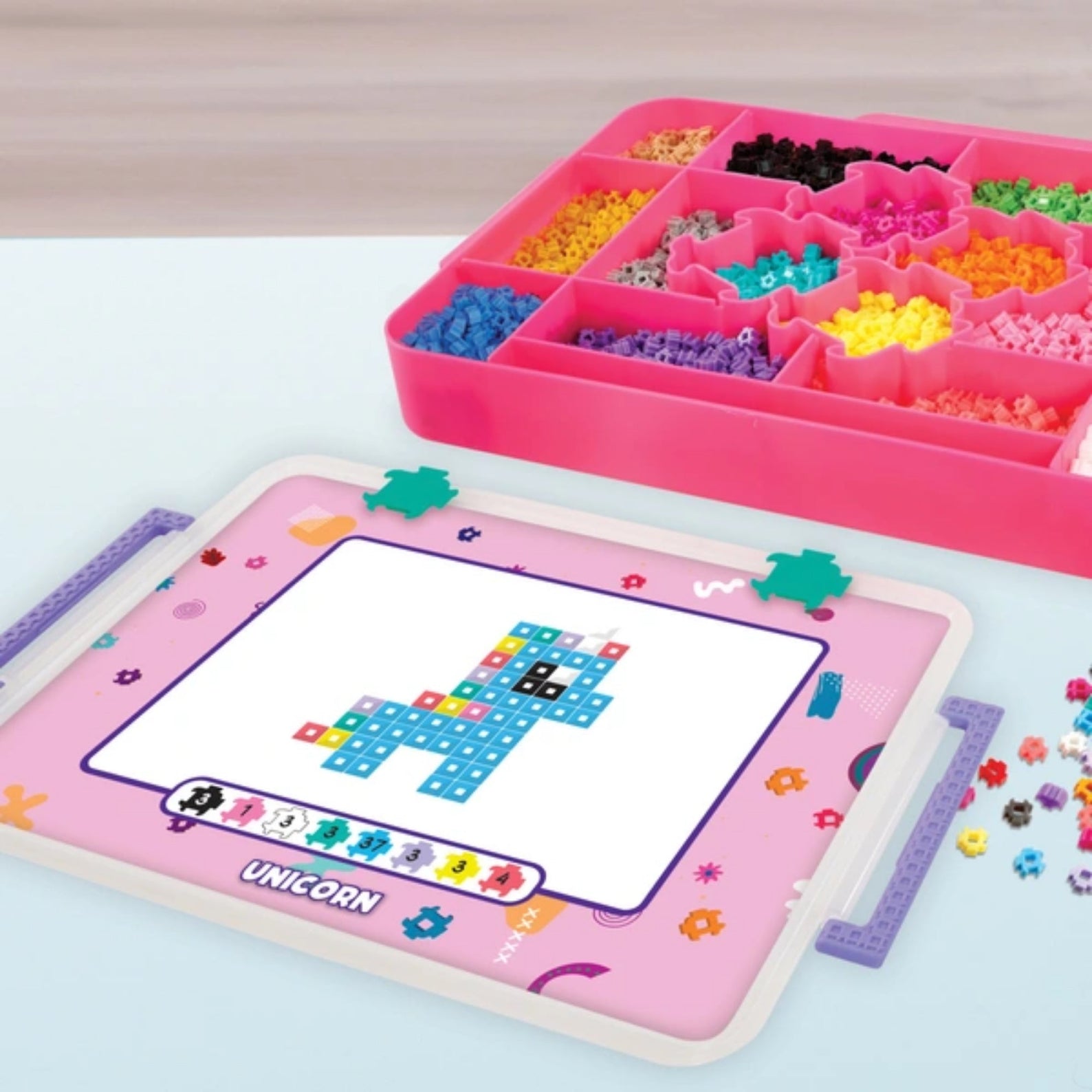 Character Options Simbrix Connect & Wow Maker Studio Pink with 4000+ brix, 2D & 3D Pixel Arts and Crafts Construction Toy, Creative & Imaginative STEAM Building Toy for Boys & Girls Ages 5+