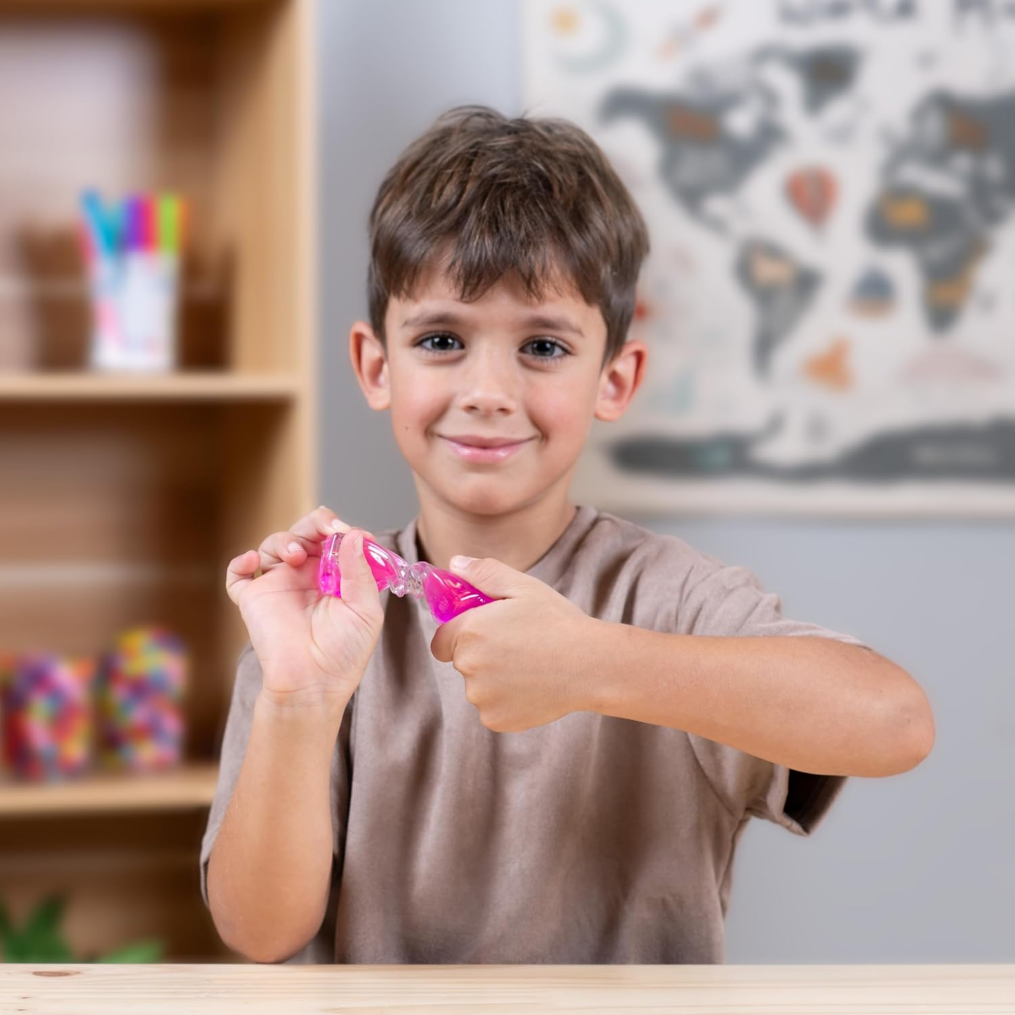 Goliath Fidget Blox, Vision Focused Sensory Squeeze & Play Fidget Toy, Liquid and Colour Based, Anxiety & Stress Relief Calming Therapy Desk Toy for Adults and Children, Pink