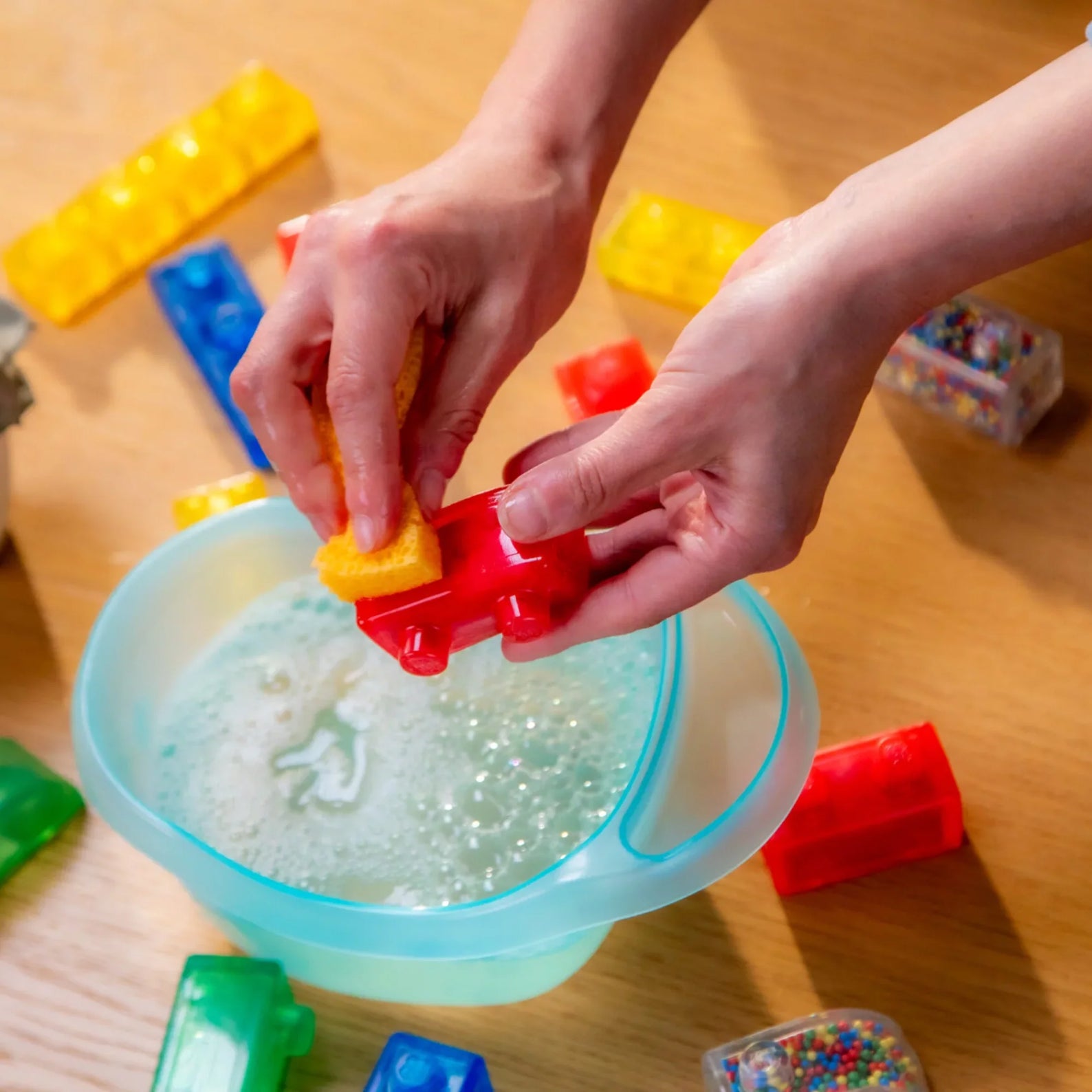 Goliath Jelly Blox Creative Kit, 20 Piece Toddler & Preschool Building Blocks, Ouch-Free Tactile & Sensory Play Fidget Toy, Stackable, Squishable & Stretchable Blocks Suitable for Boys & Girls Aged 2+