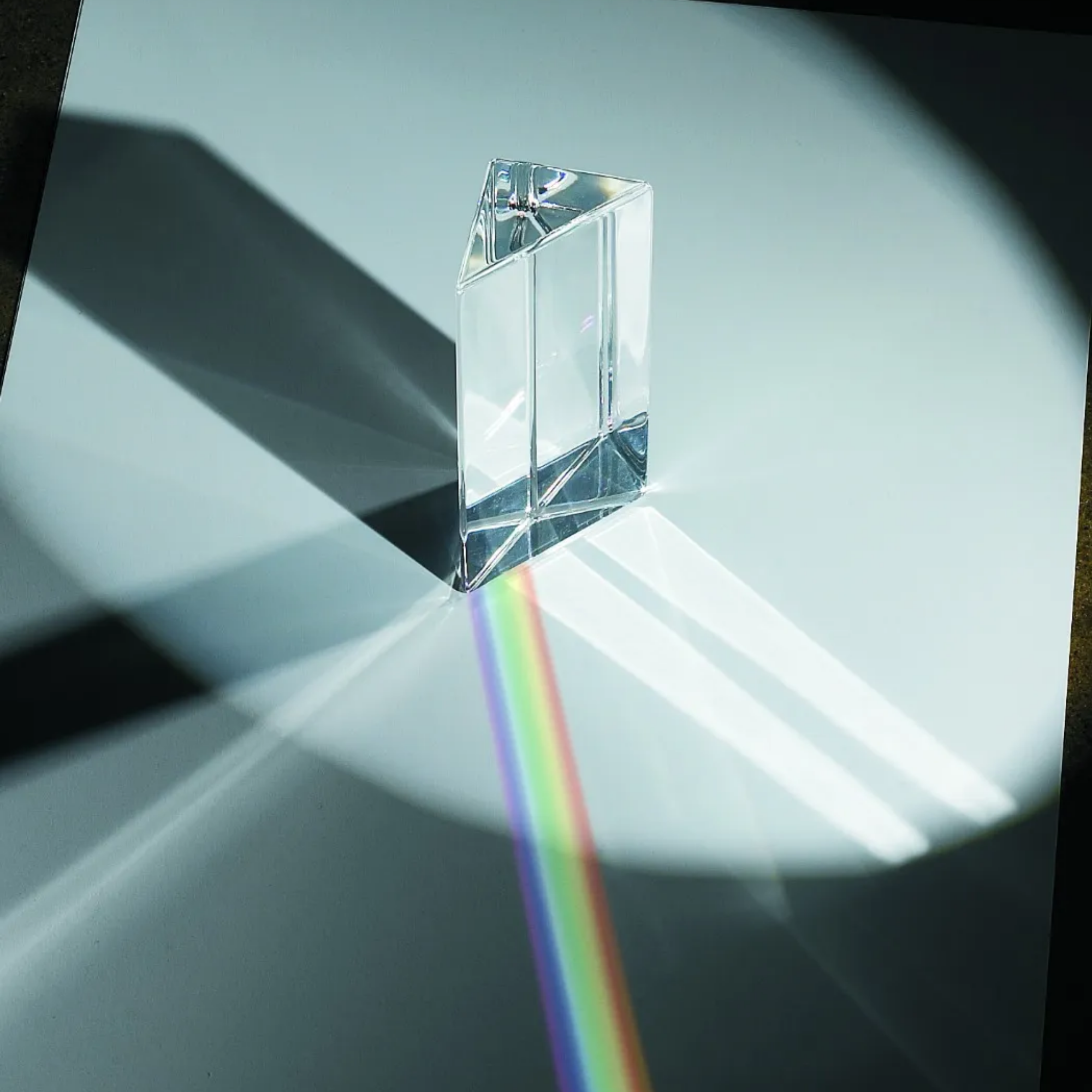 Learning Resources Discovery Prism, 10cm Optical Science Prism for Kids, Splits White Light into a Spectrum, Includes Activity Guide, Ages 8+