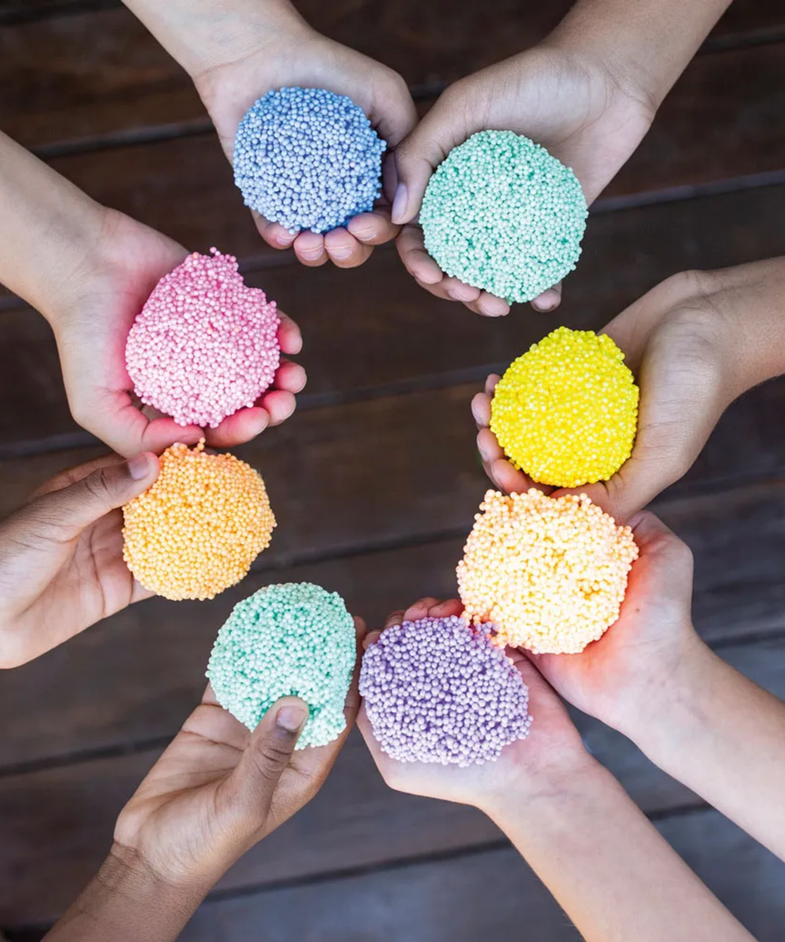 Learning Resources Playfoam Student Set, Mess-Free Sensory Play Foam for Kids, Never Dries Out, Fine Motor and Creativity Development, Learning Resources