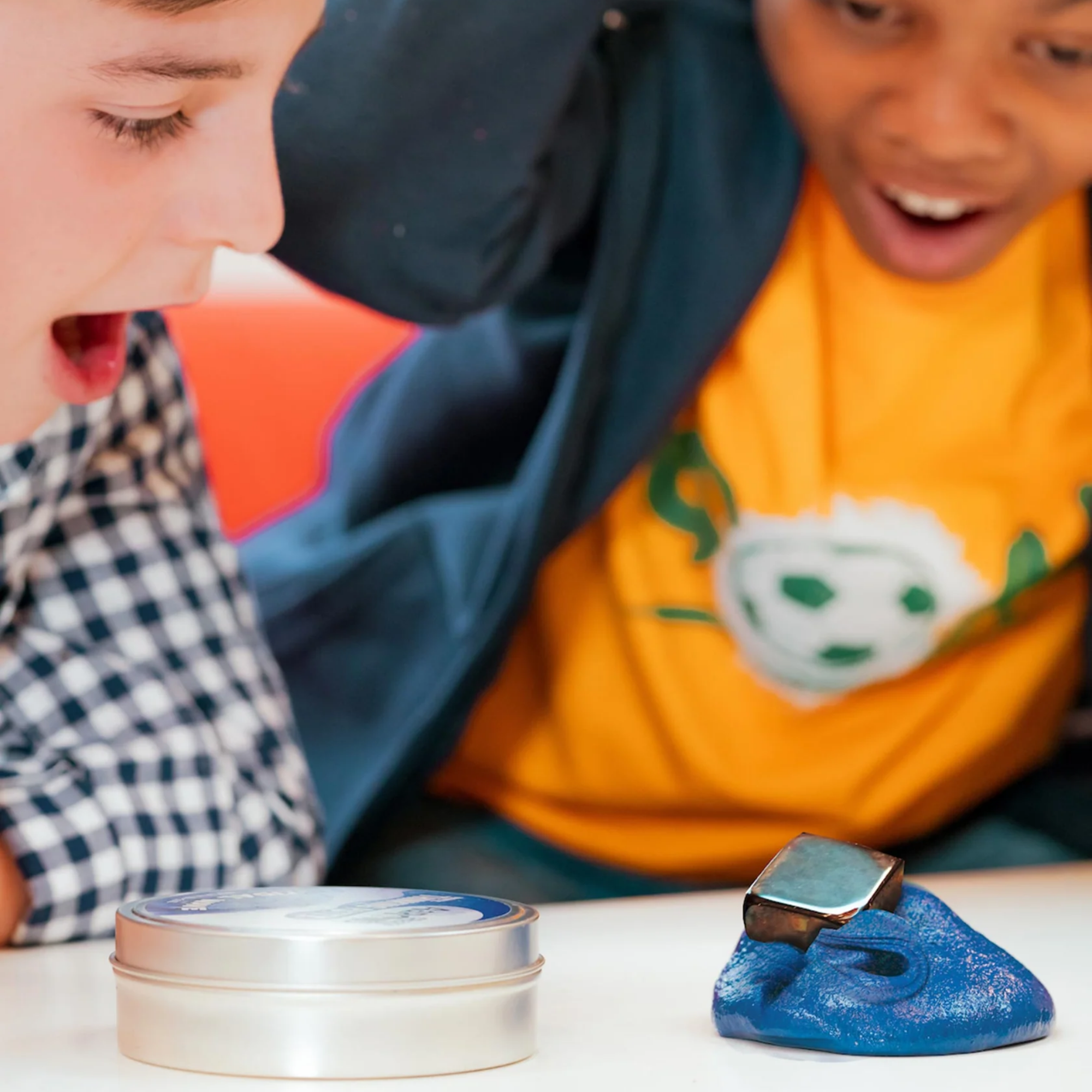 Crazy Aaron's Magnetic Tidal Wave Thinking Putty, 4" Tin with 90g of Non-Toxic Sensory Play Putty which Never Dries Out, Soft Textured Creative Fidget Toy for Boys and Girls Ages 3Y+