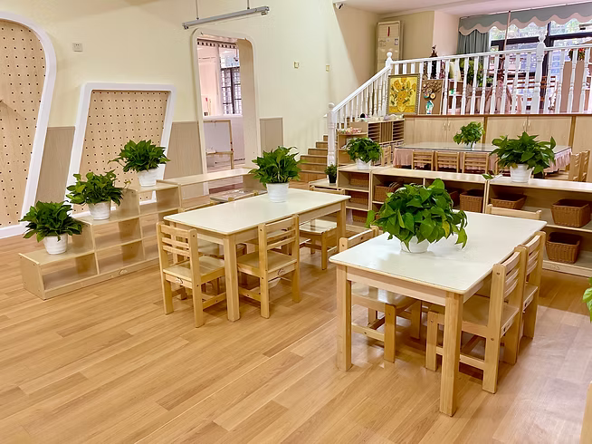 Joyees Eco-friendly Wooden Toddler Chair, Natural Birch Plywood for Children, Boys and Girls, Suitable for Home, Daycare, Nursery, Kindergarten, Preschool, Classroom or Play Areas, 12m+
