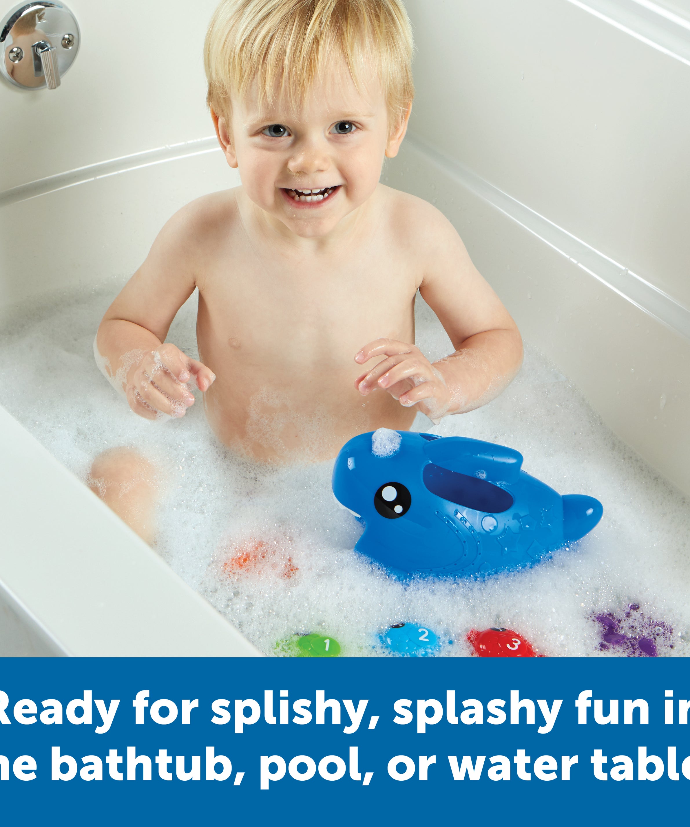 Learning Resources Steve the Scoop and Splash Shark, Water Play Toddler Toy with Fish and Starfish, Bath, Pool, and Water Table Play, Ages 18 Months Plus