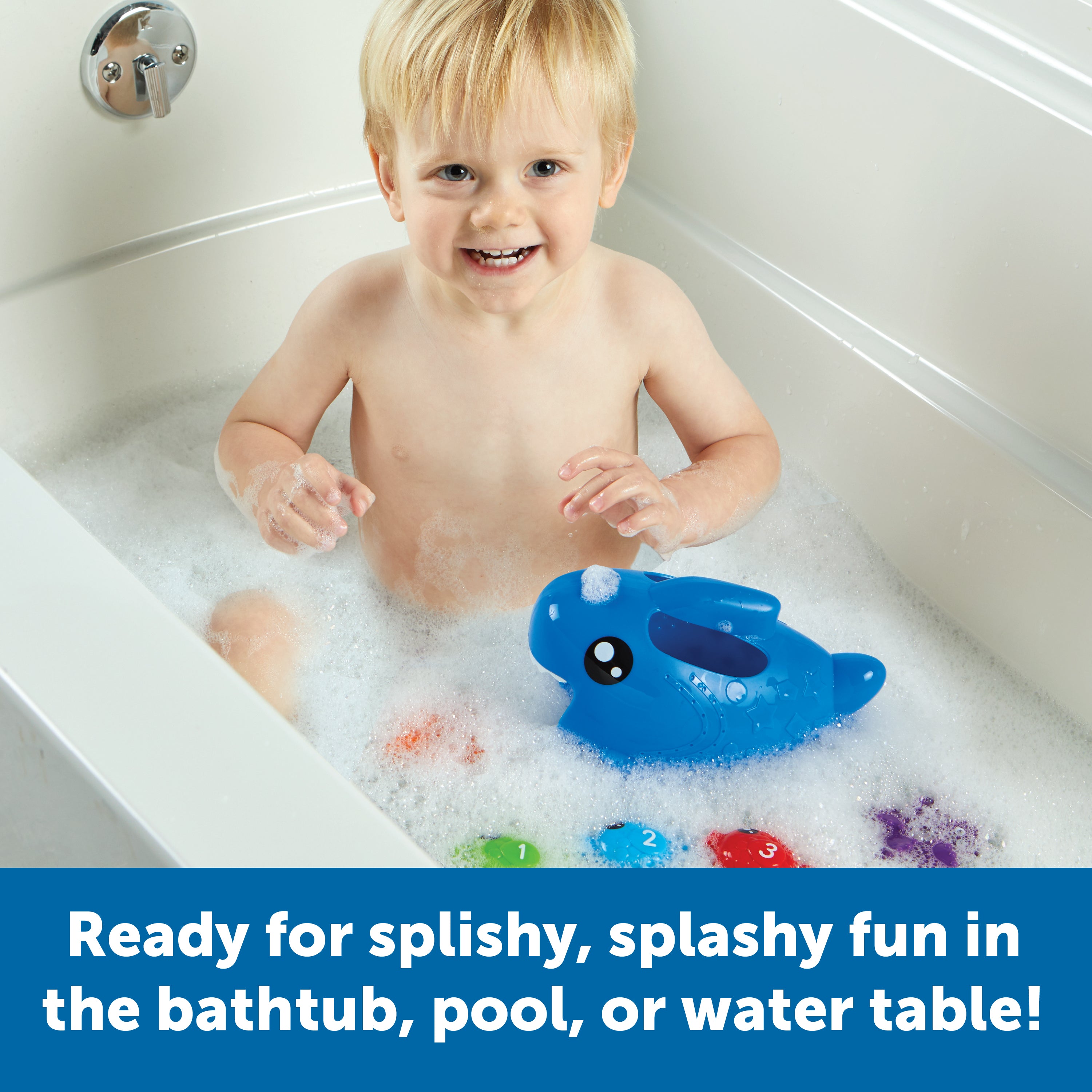 Learning Resources Steve the Scoop and Splash Shark, Water Play Toddler Toy with Fish and Starfish, Bath, Pool, and Water Table Play, Ages 18 Months Plus