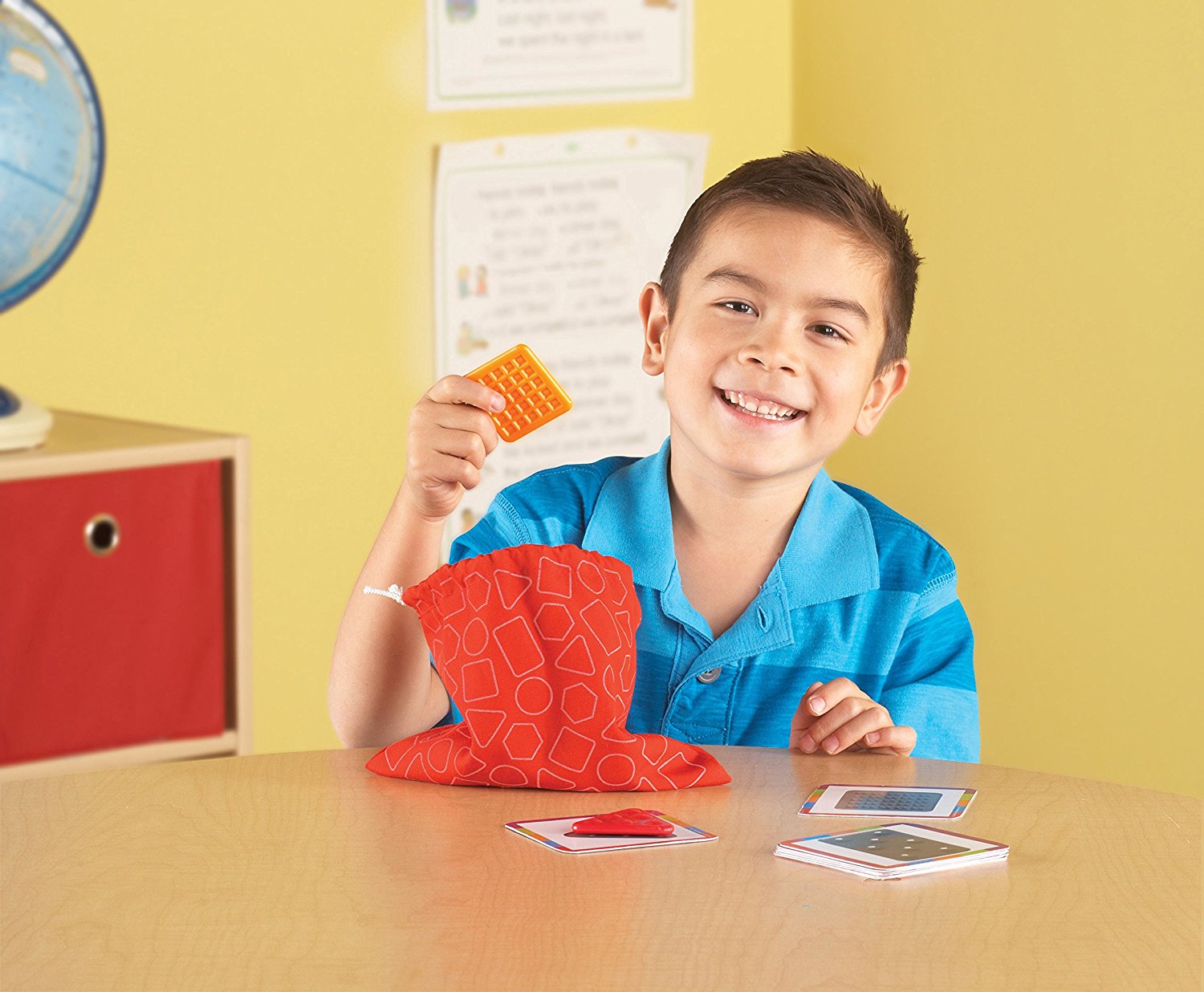Learning Resources Teaching Tac-Tiles LER 9075, Tactile Learning Set for Early Development, Includes 20 Pieces, 10 Activity Cards, and Feely Bag for Sensory Play