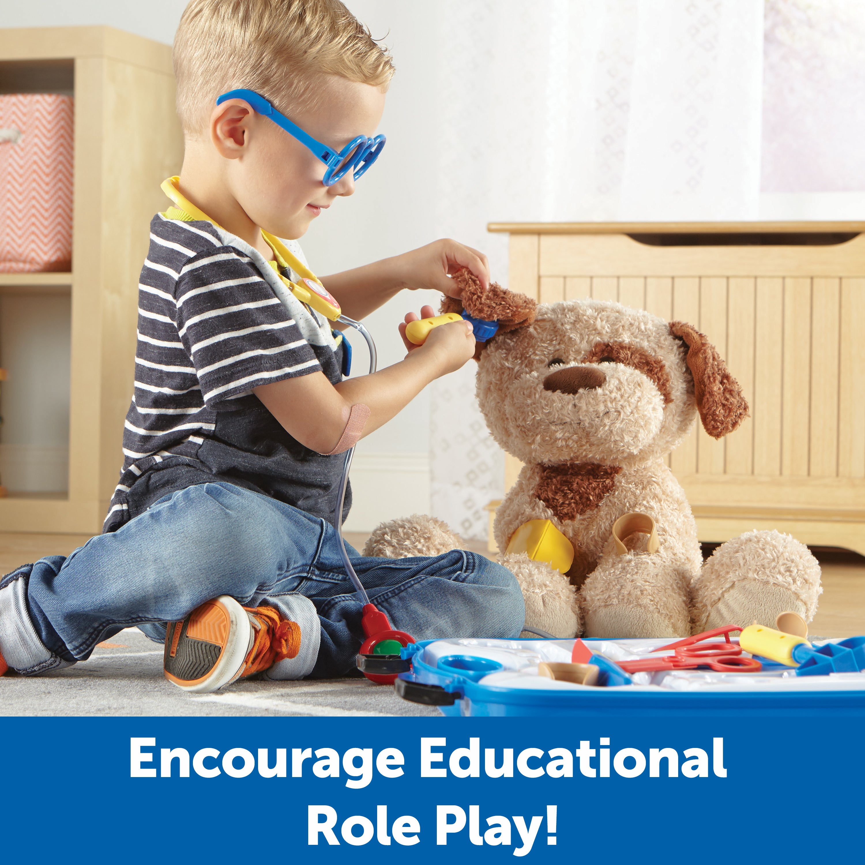 Learning Resources Pretend & Play Doctor Set, 19-Piece Kids Medical Kit with Stethoscope & Pager Sounds, Role Play Toy for Imaginative Play & Language Development, Ages 3+