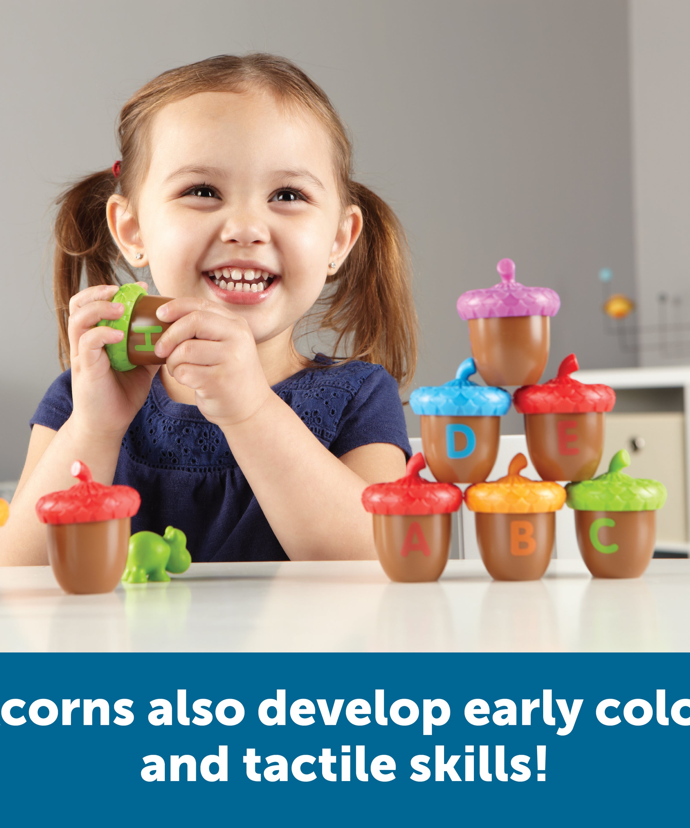 Learning Resources Alphabet Acorns Activity Set, Early Literacy and Phonics Toy for Kids Aged 3 and Up, 26 Two-Piece Acorns with Matching Counters, Preschool Letter Recognition Game