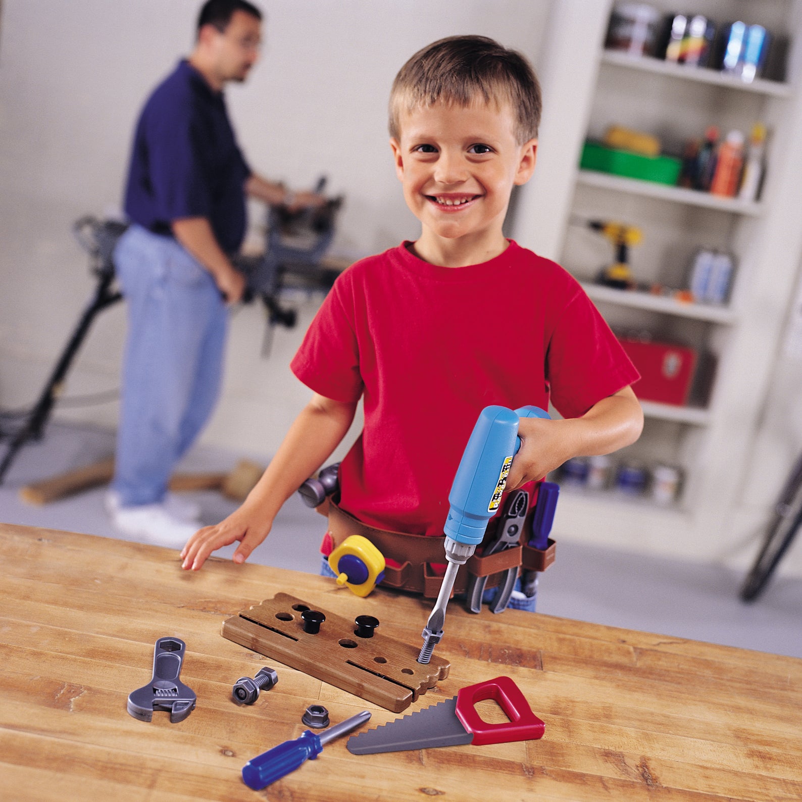 Learning Resources Pretend & Play Work Belt Tool Set, Kids Tool Kit with Battery-Powered Drill and Carry Case, Imaginative Role Play for Ages 3+