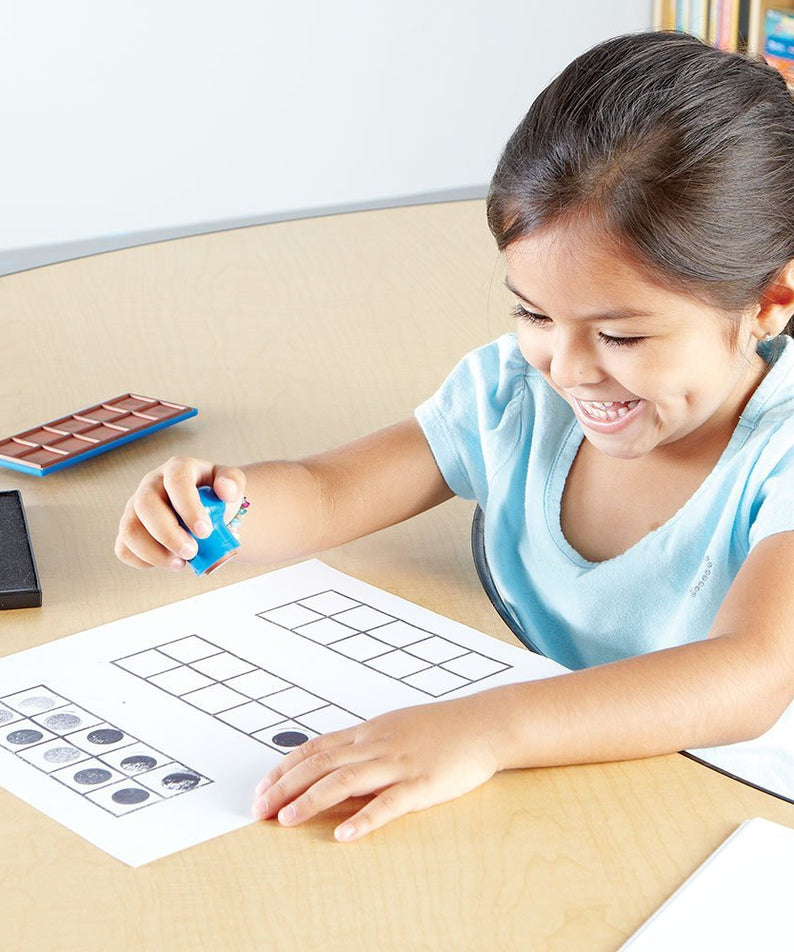 Learning Resources Ten Frame Stamp, Hands-On Early Arithmetic Tool for Counting, Number Patterns, and Basic Maths Skills, Includes 4 Write & Wipe Boards and 100 Magnetic Disks
