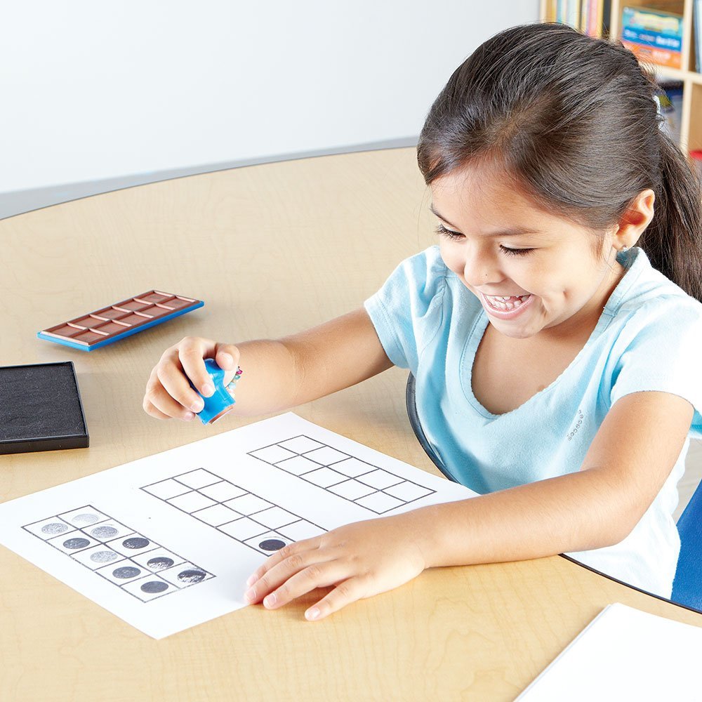 Learning Resources Ten Frame Stamp, Hands-On Early Arithmetic Tool for Counting, Number Patterns, and Basic Maths Skills, Includes 4 Write & Wipe Boards and 100 Magnetic Disks