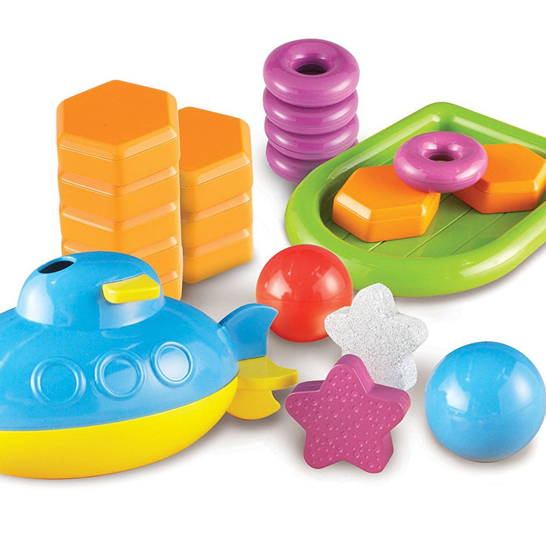 Learning Resources STEM, Sink or Float Activity Set, Hands-On Science Experiment Kit for Kids, Early Physics & Buoyancy Learning, Includes 10 Activity Cards & Multilingual Guide, Ages 5+